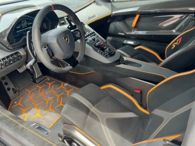2019 Lamborghini Aventador Coupé