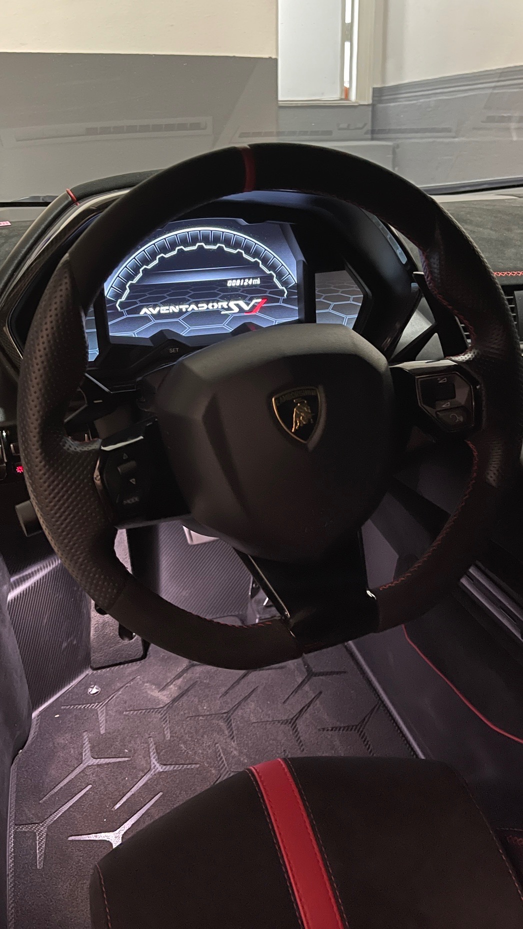 2021 Lamborghini Aventador Coupé, 13/13