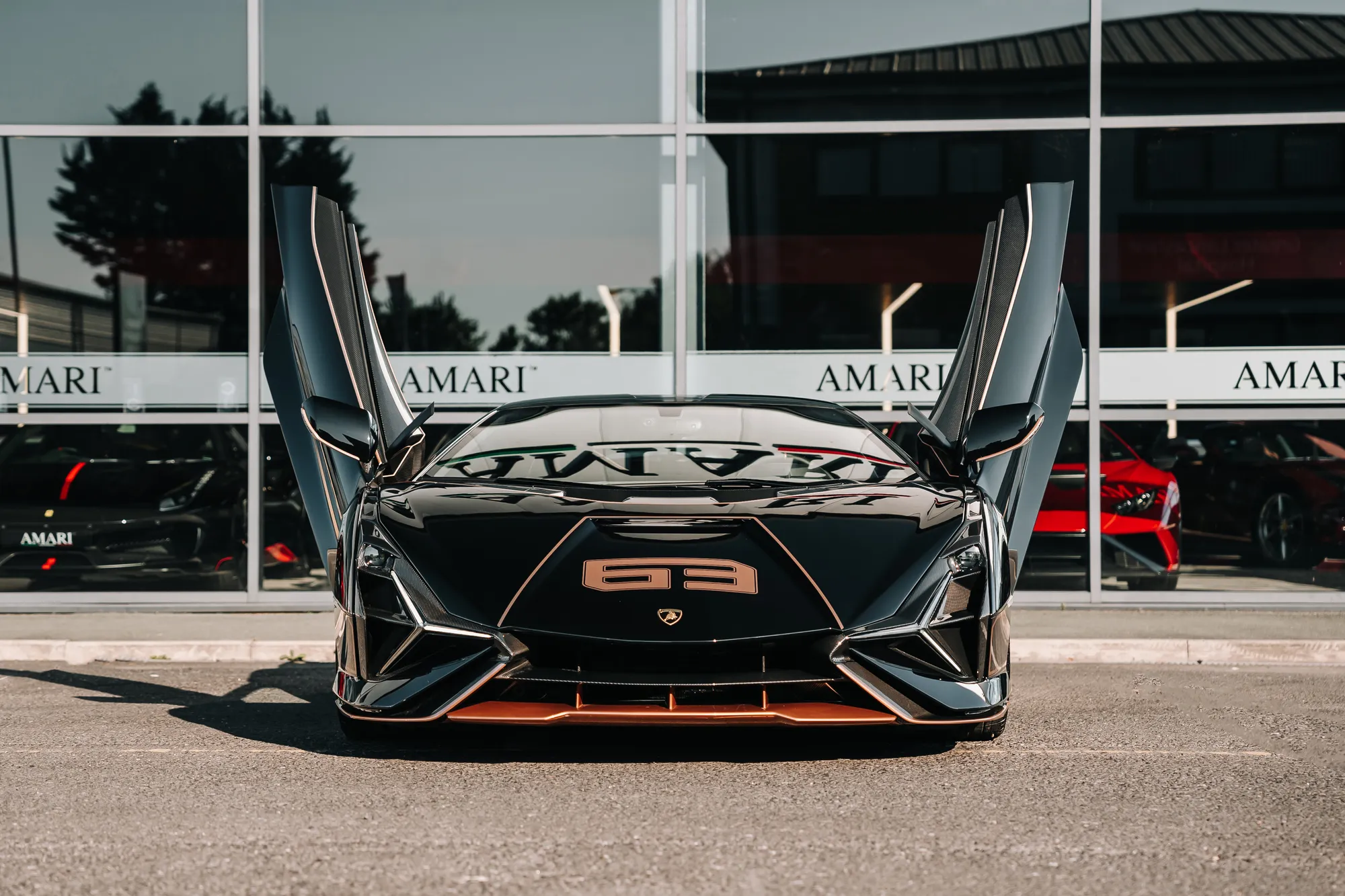 2023 Lamborghini SIÁN FKP 37, 2/24