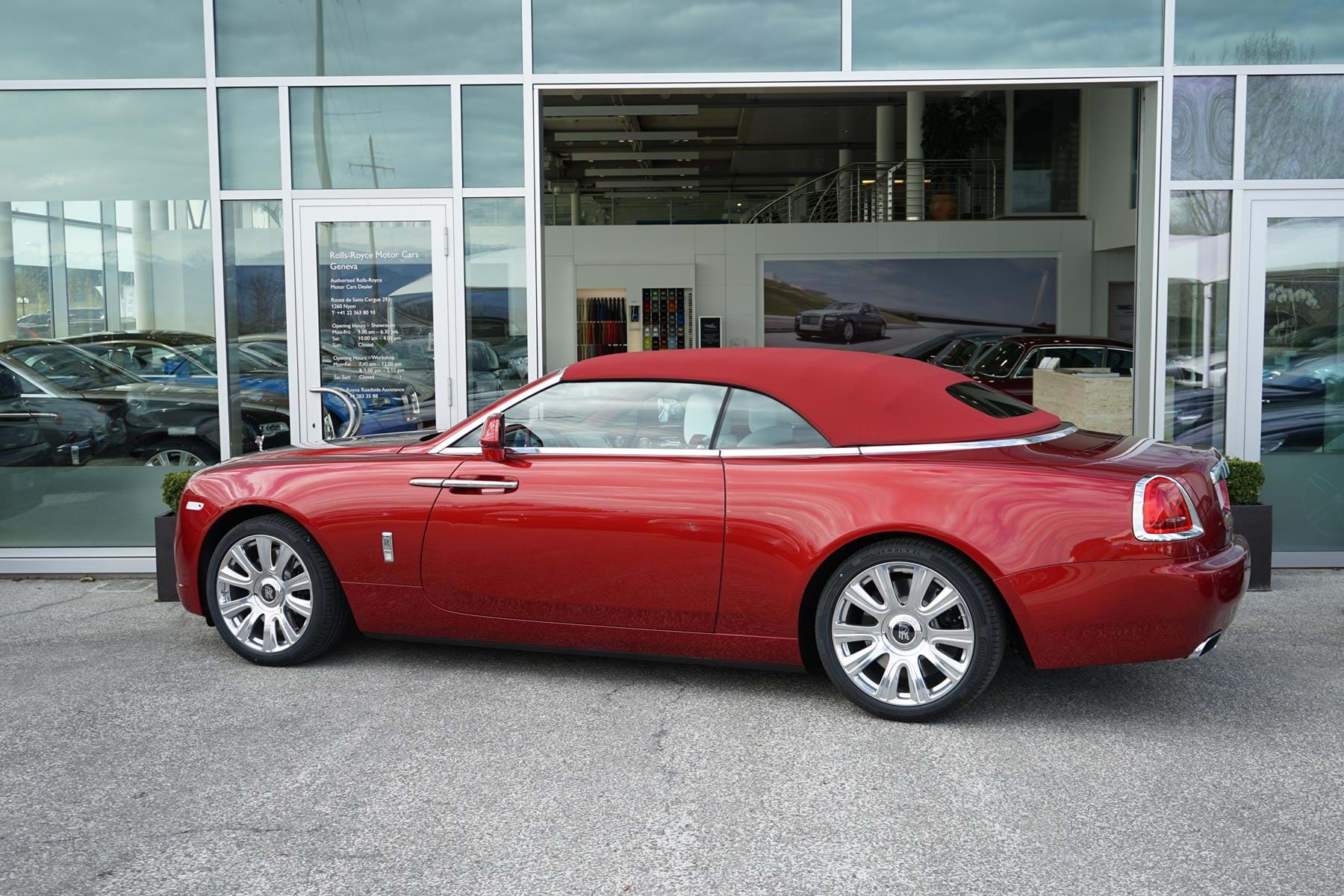 2018 Rolls-Royce Dawn, 8/20