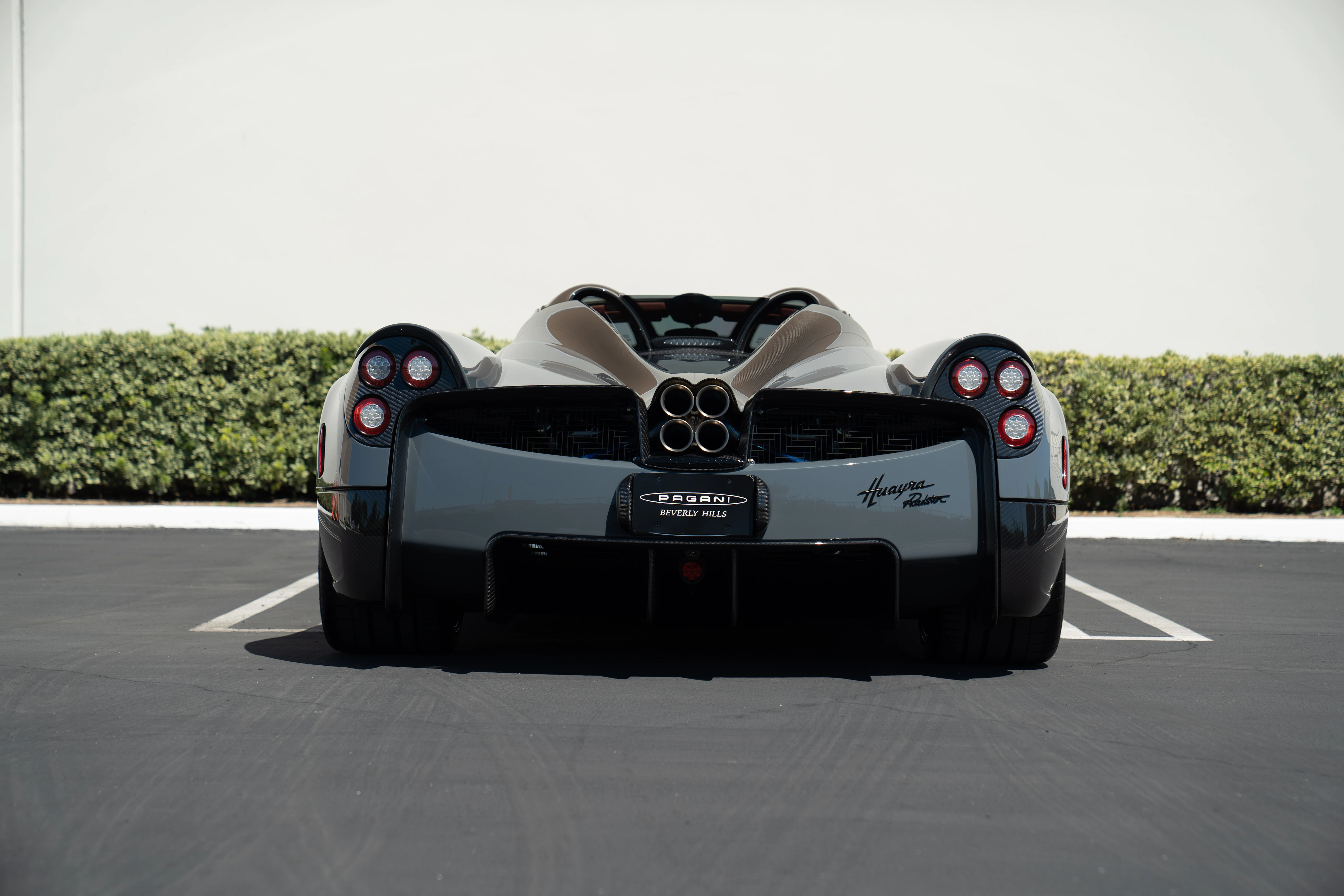 2017 Pagani Huayra Roadster, 3/20