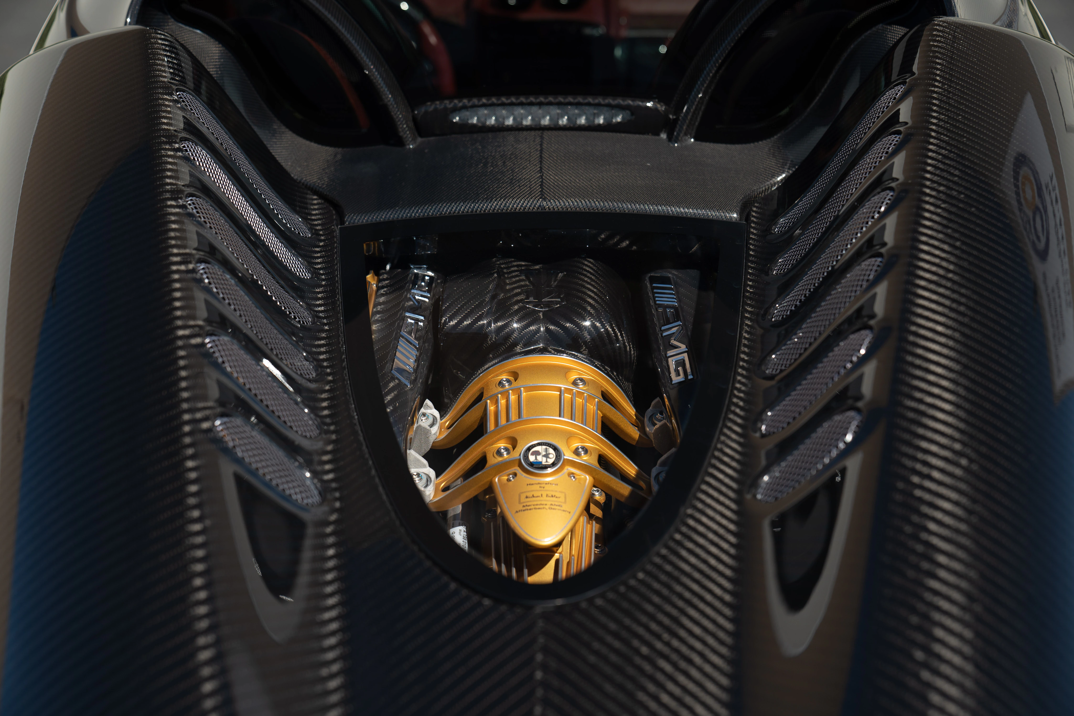 2017 Pagani Huayra Roadster, 7/20