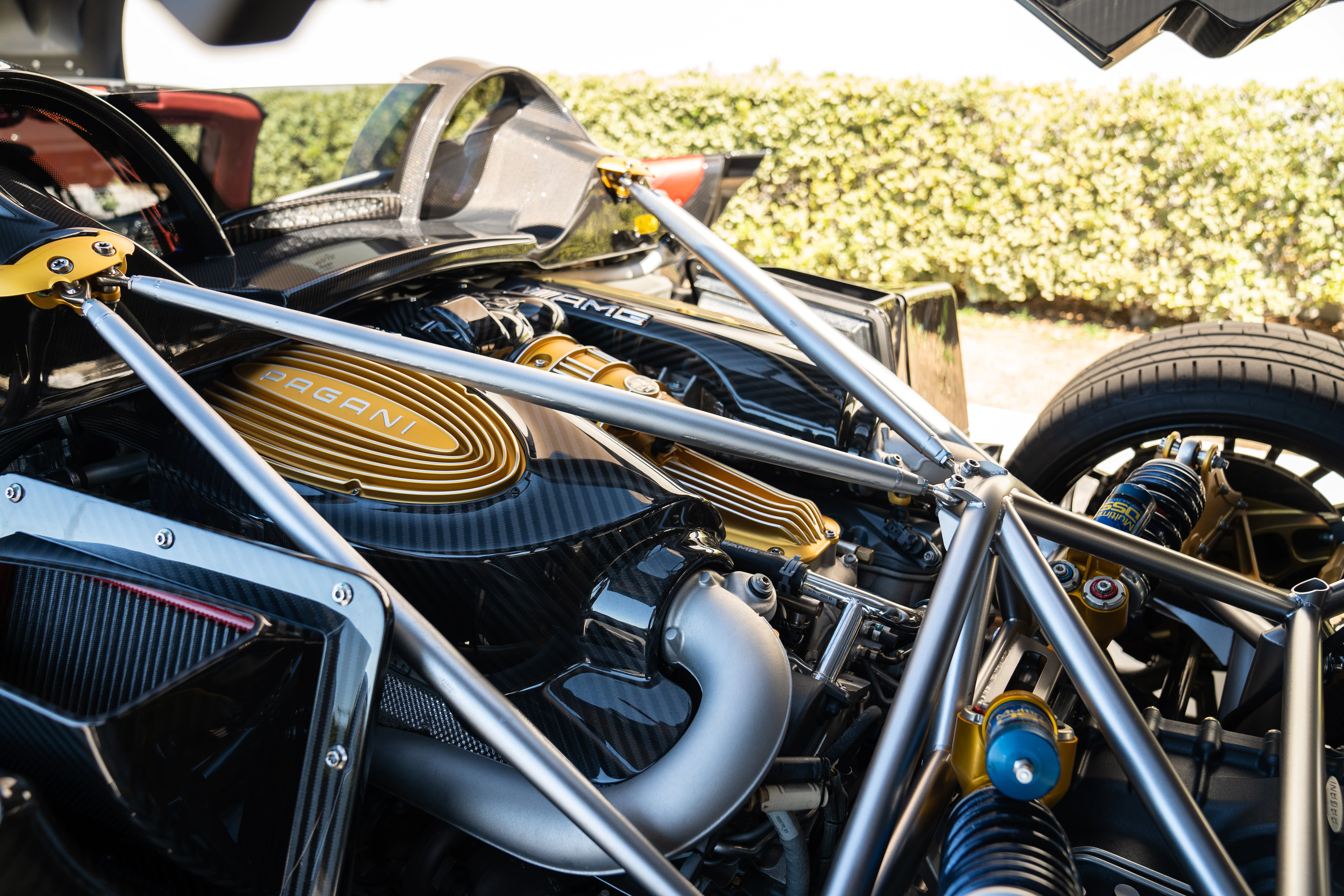 2017 Pagani Huayra Roadster, 15/20