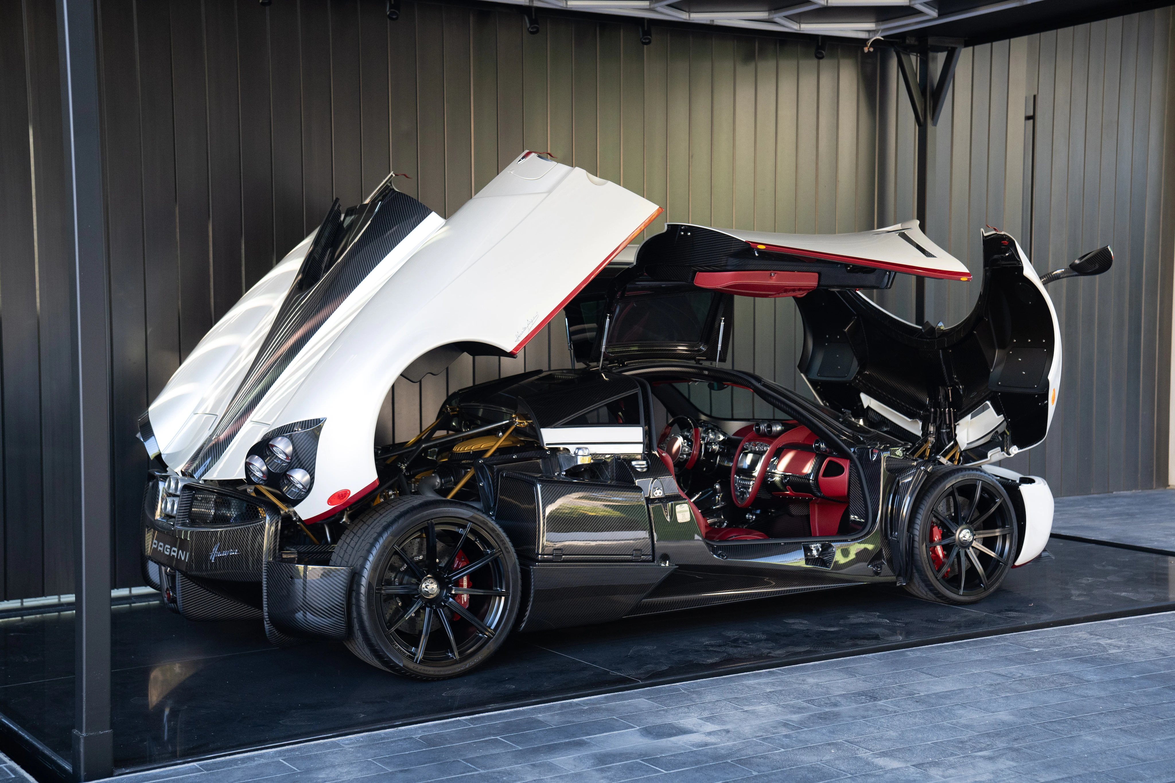 2014 Pagani Huayra, 11/19