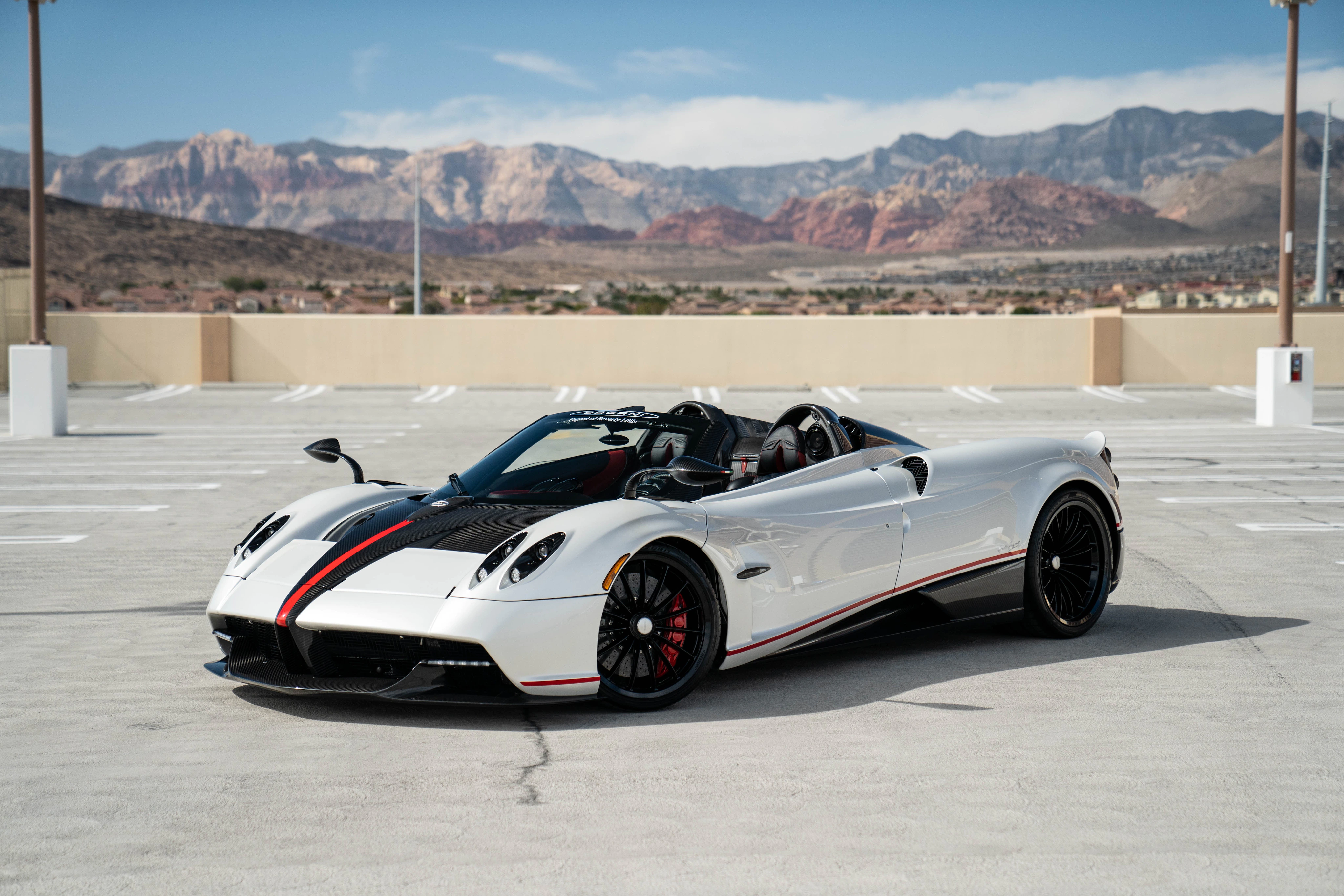 2017 Pagani Huayra Roadster, 18/37