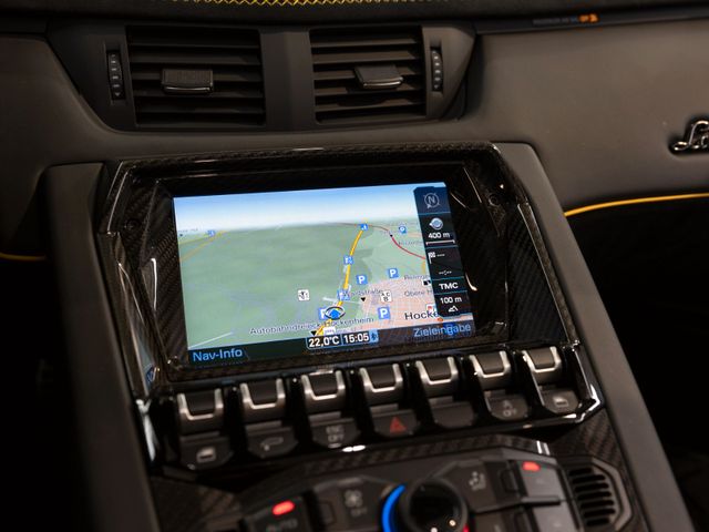 2020 Lamborghini Aventador SVJ Roadster, 13/15