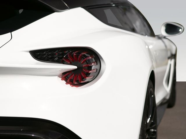 2019 Aston Martin Vanquish Zagato, 14/20