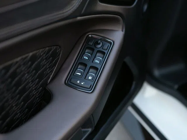 2019 Aston Martin Vanquish Zagato interior, center console