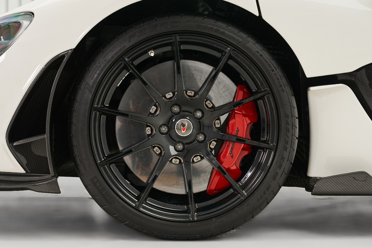 2014 Mclaren P1, 11/17