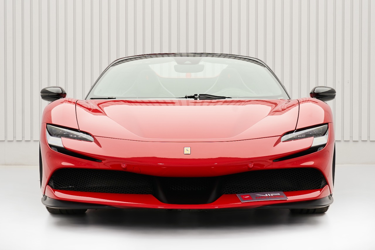 2022 Ferrari SF90 Spider, 2/16