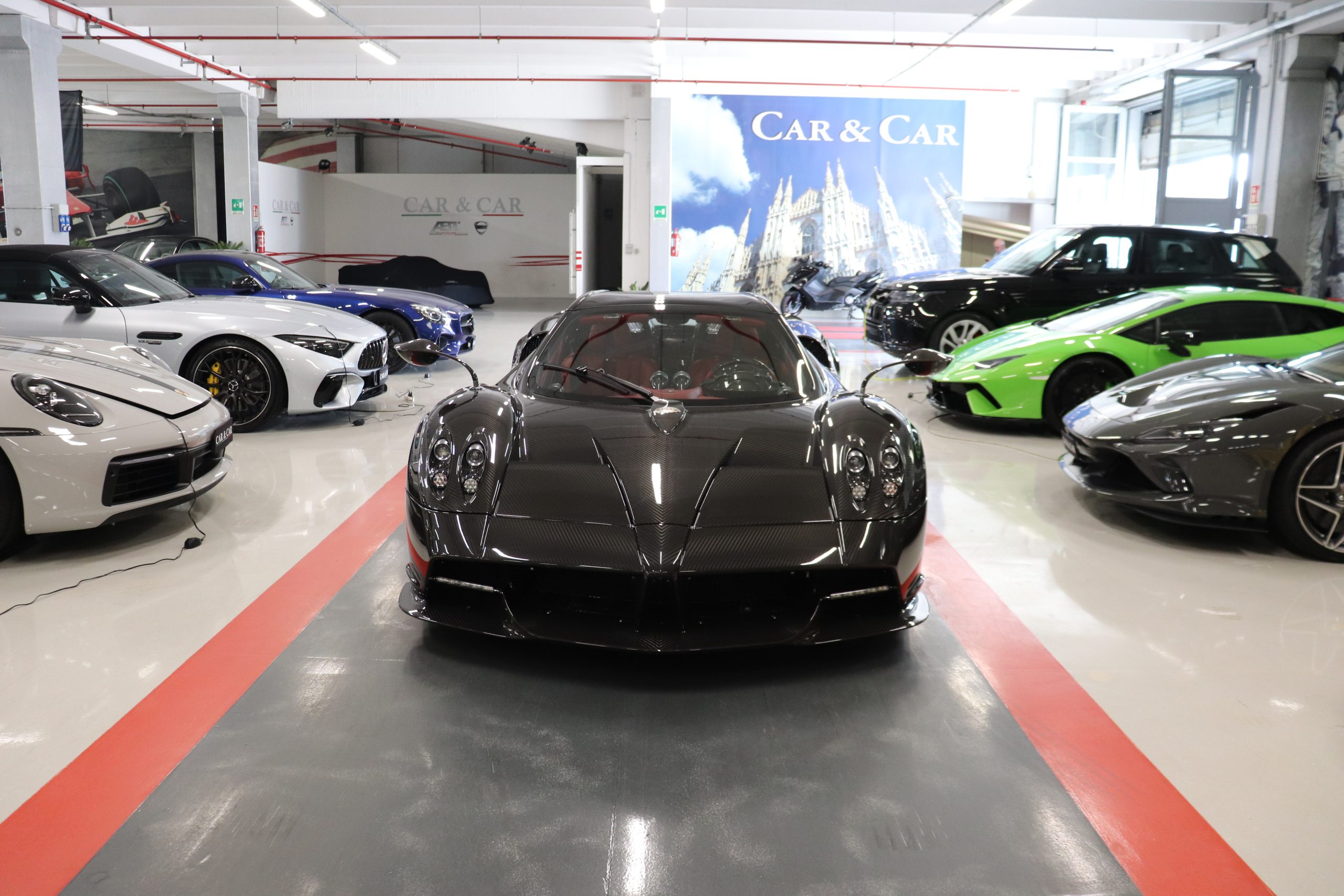 2019 Pagani Huayra Roadster, 2/16