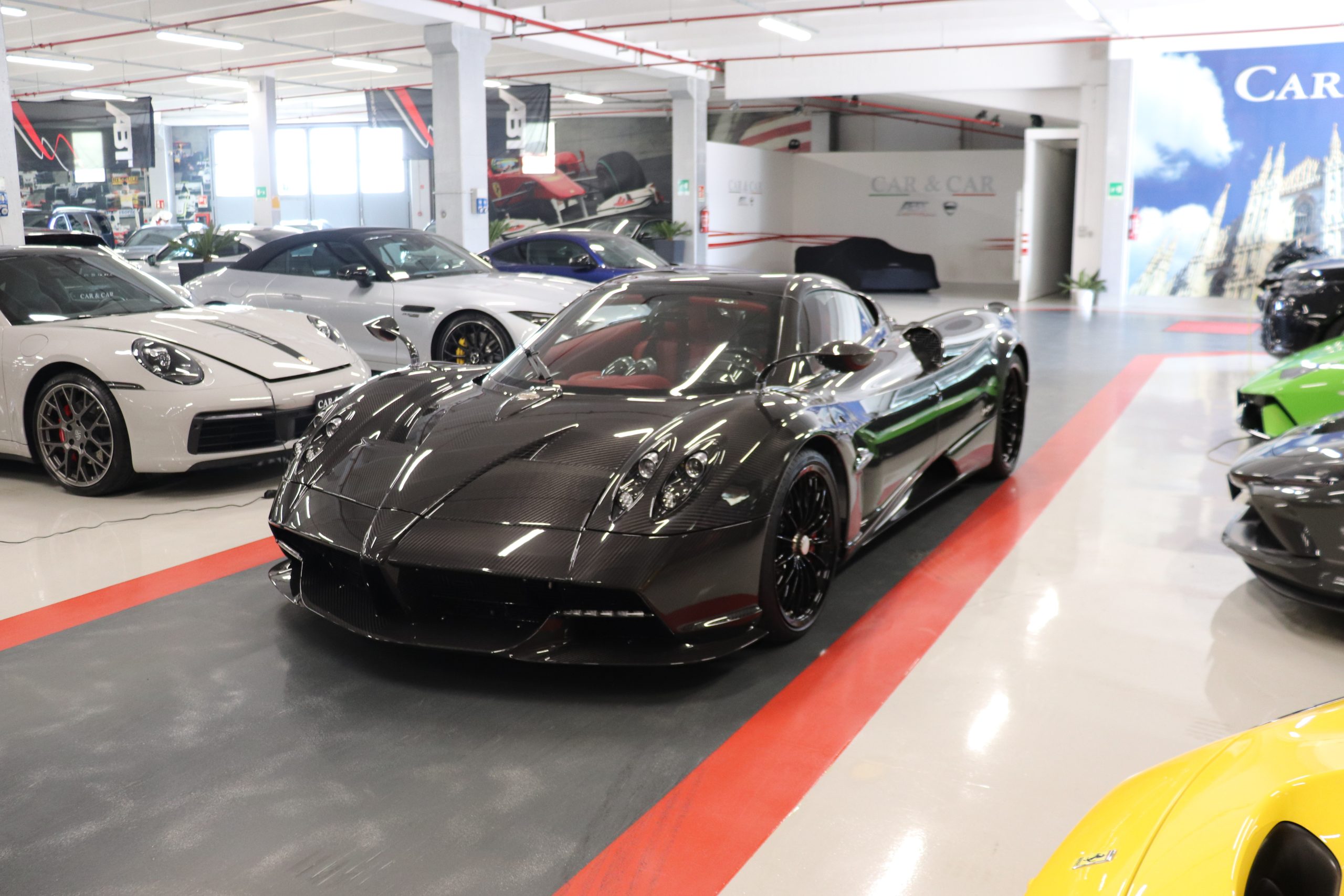 2019 Pagani Huayra Roadster, 3/16
