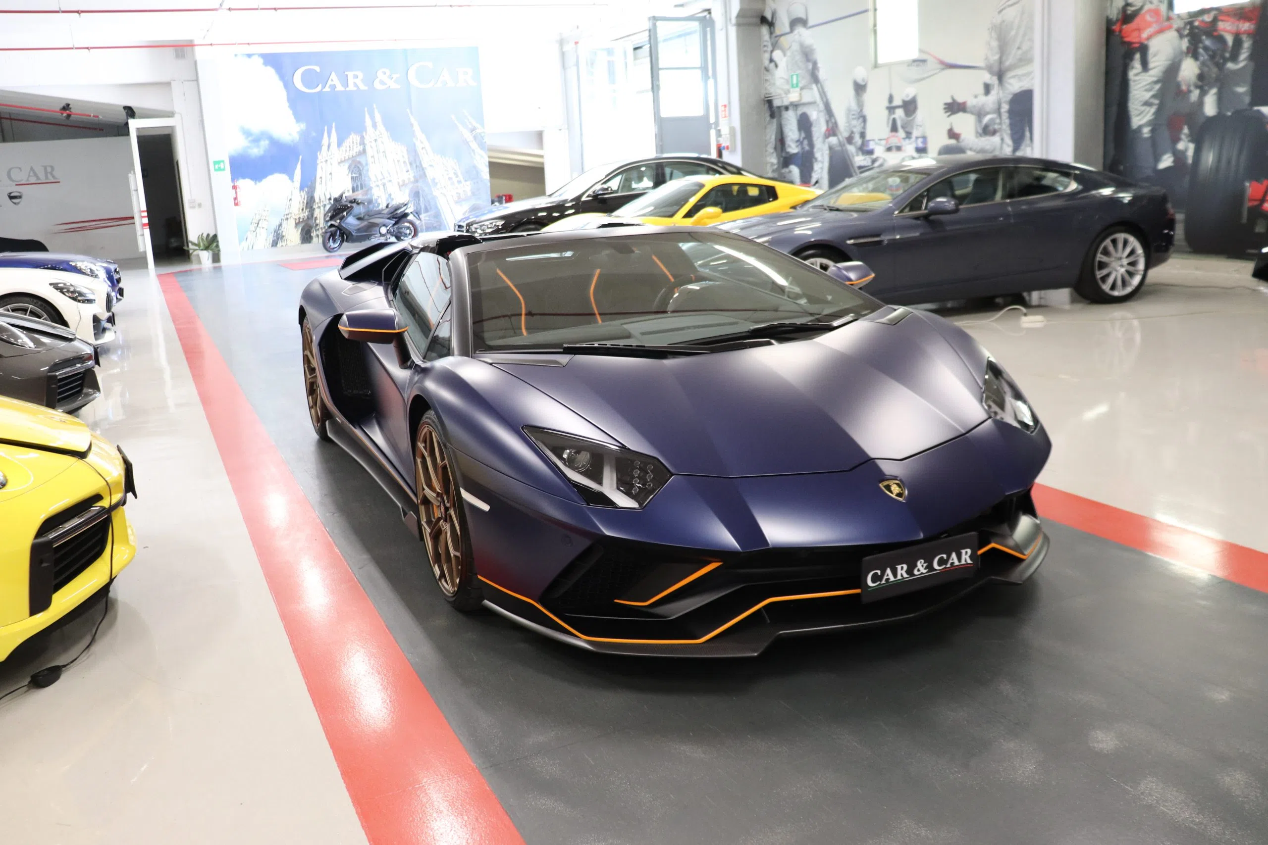 2022 Lamborghini Aventador 780-4 Ultimae Roadster for sale, exterior, Blu opaco EMERA Pastello