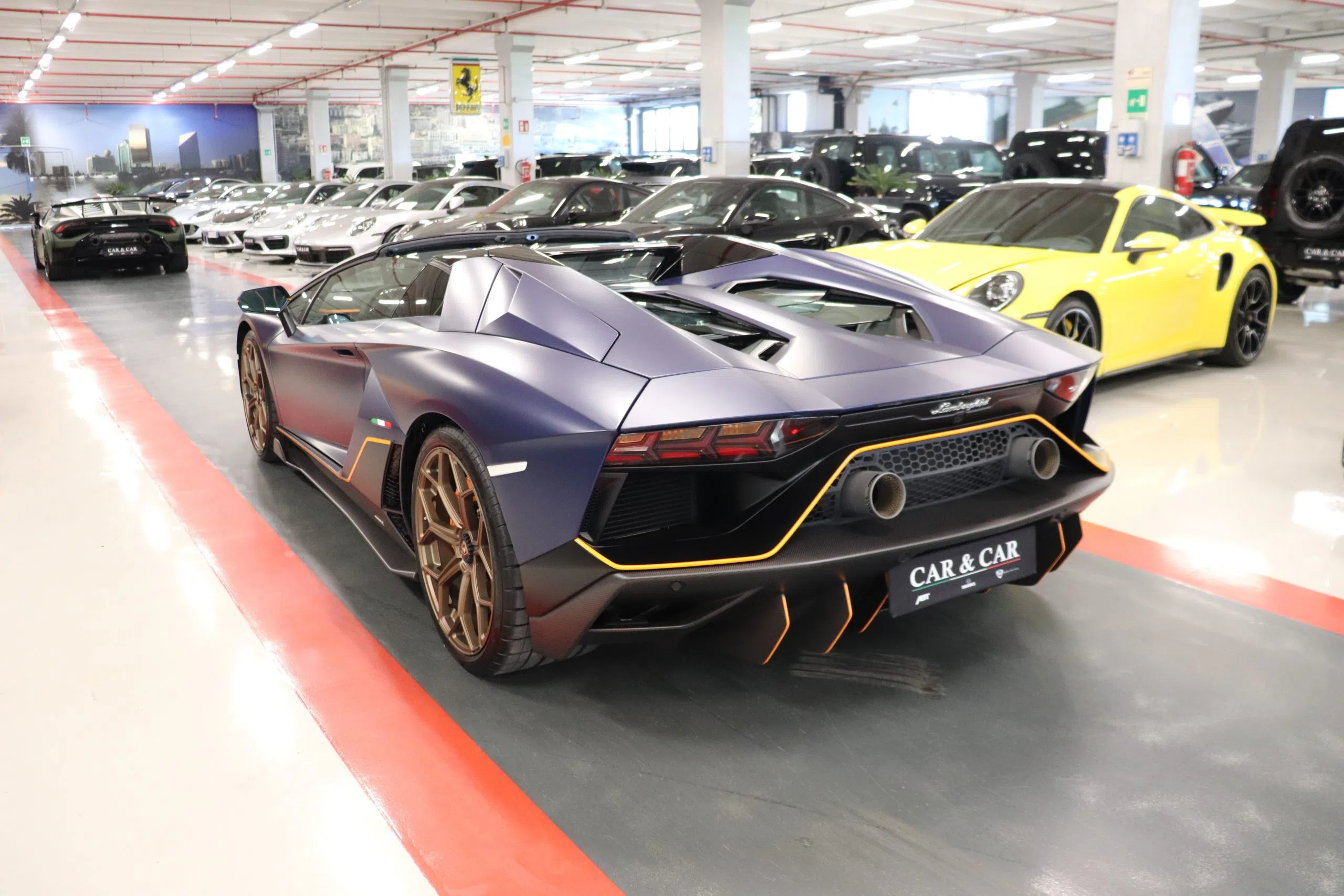 2022 Lamborghini Aventador 780-4 Ultimae Roadster for sale, exterior, Blu opaco EMERA Pastello