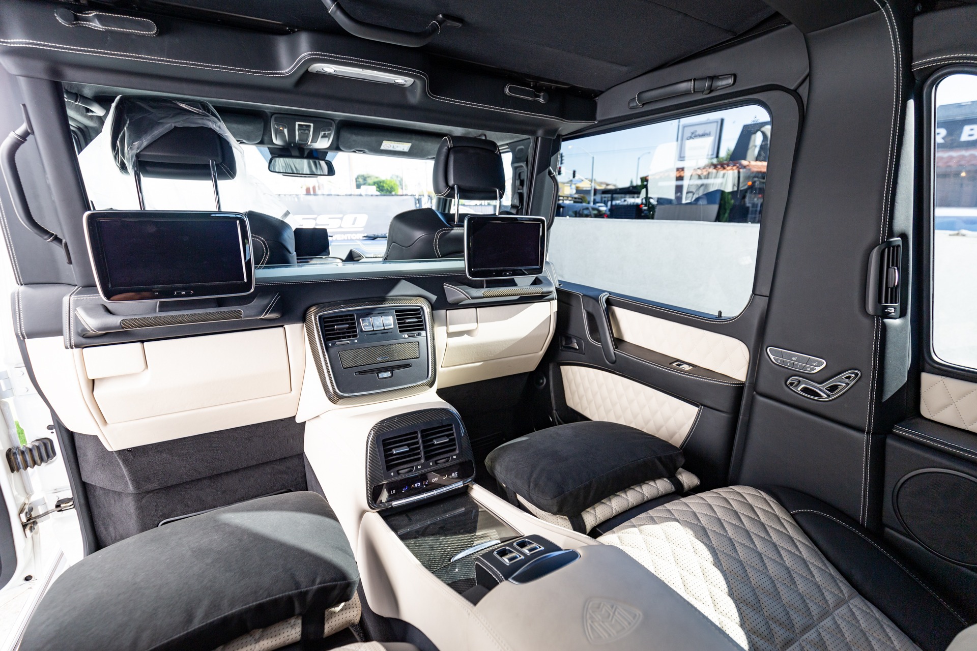 2018 Mercedes-Maybach G 650 Landaulet, 6/20