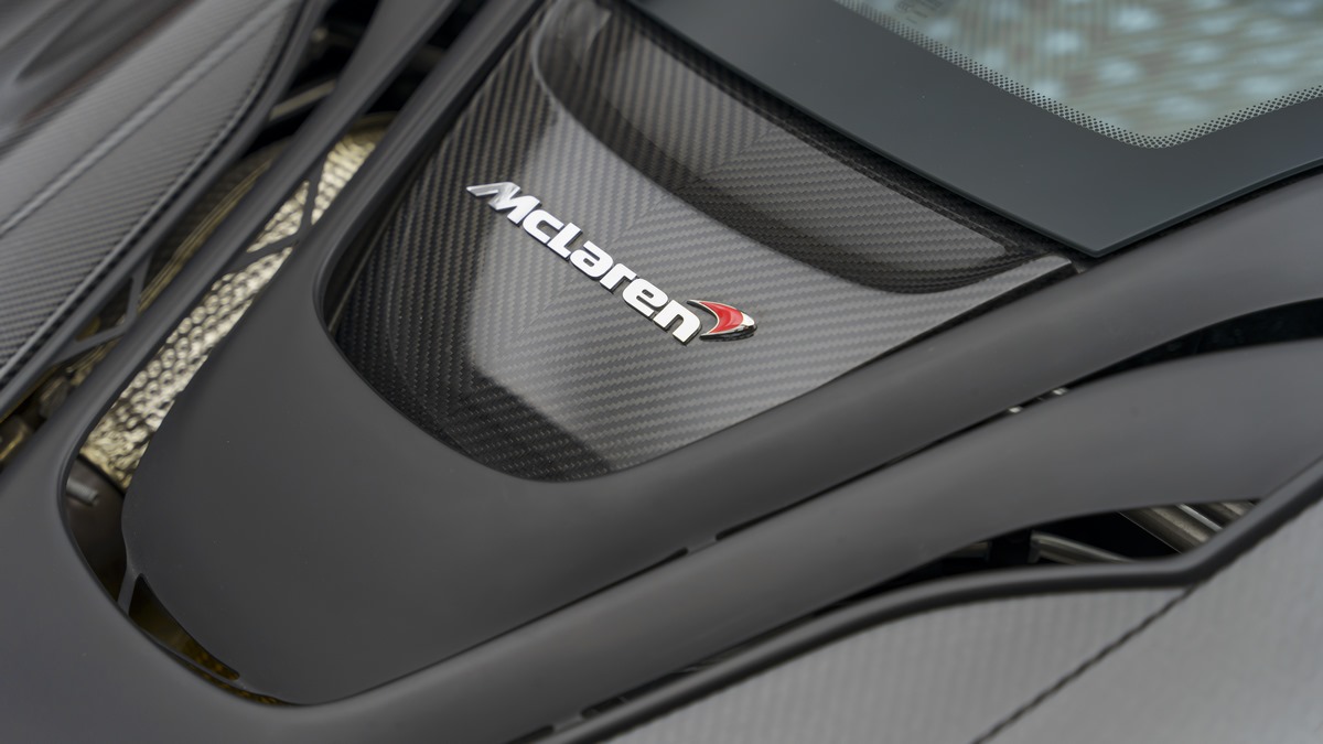 2015 McLaren P1 Carbon Series, 25/26