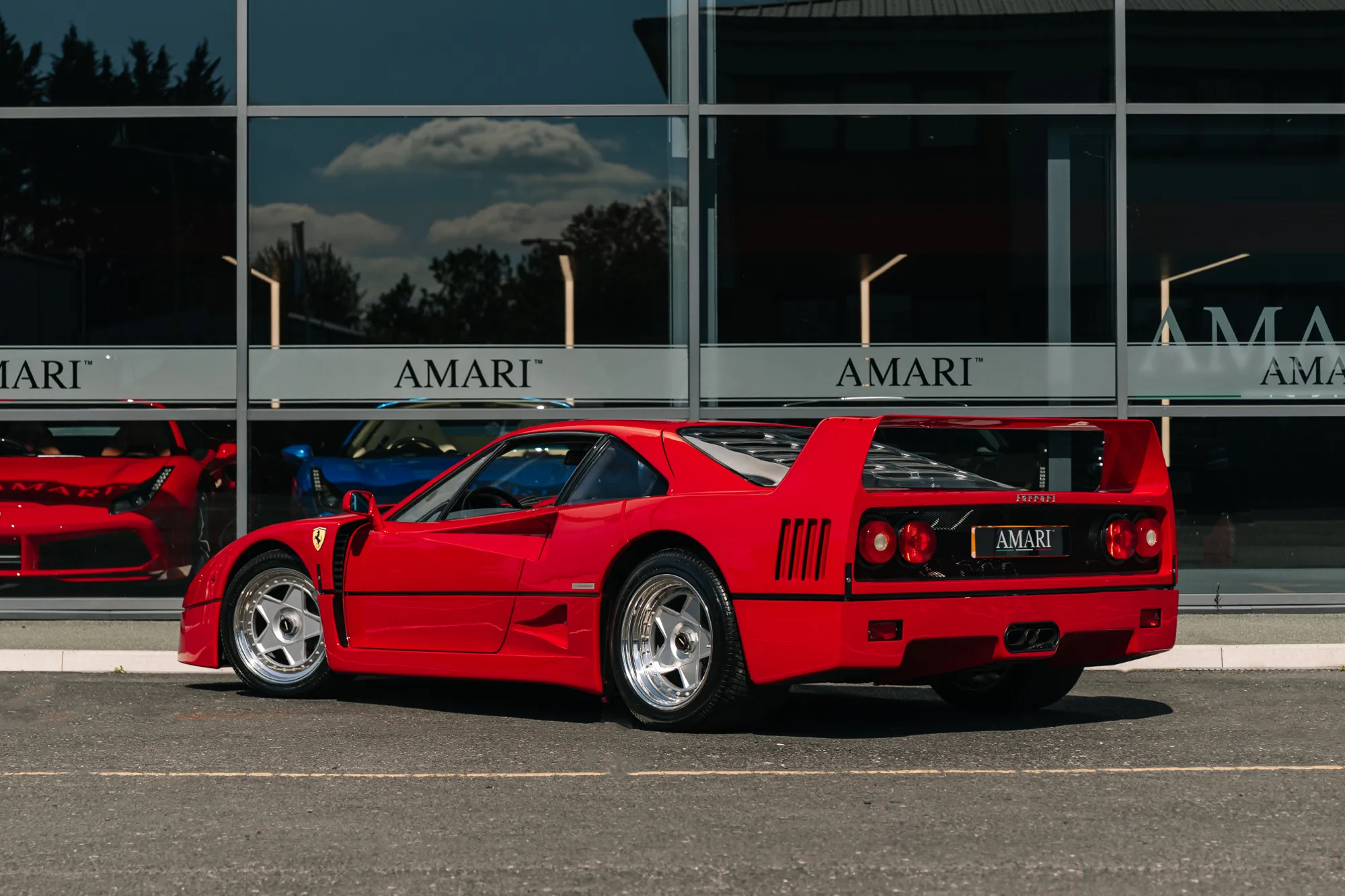 1992 Ferrari F40, 4/7