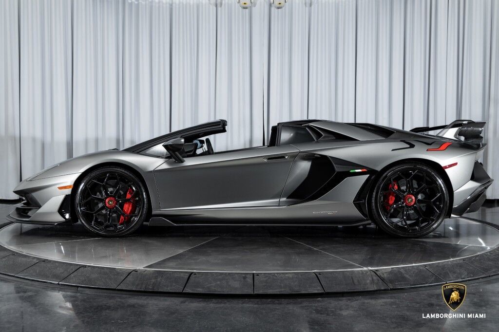 2021 Lamborghini Aventador SVJ, 22/25
