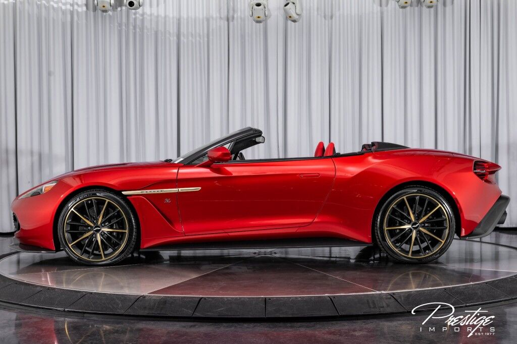 2018 Aston Martin Vanquish Zagato Volante, 23/28