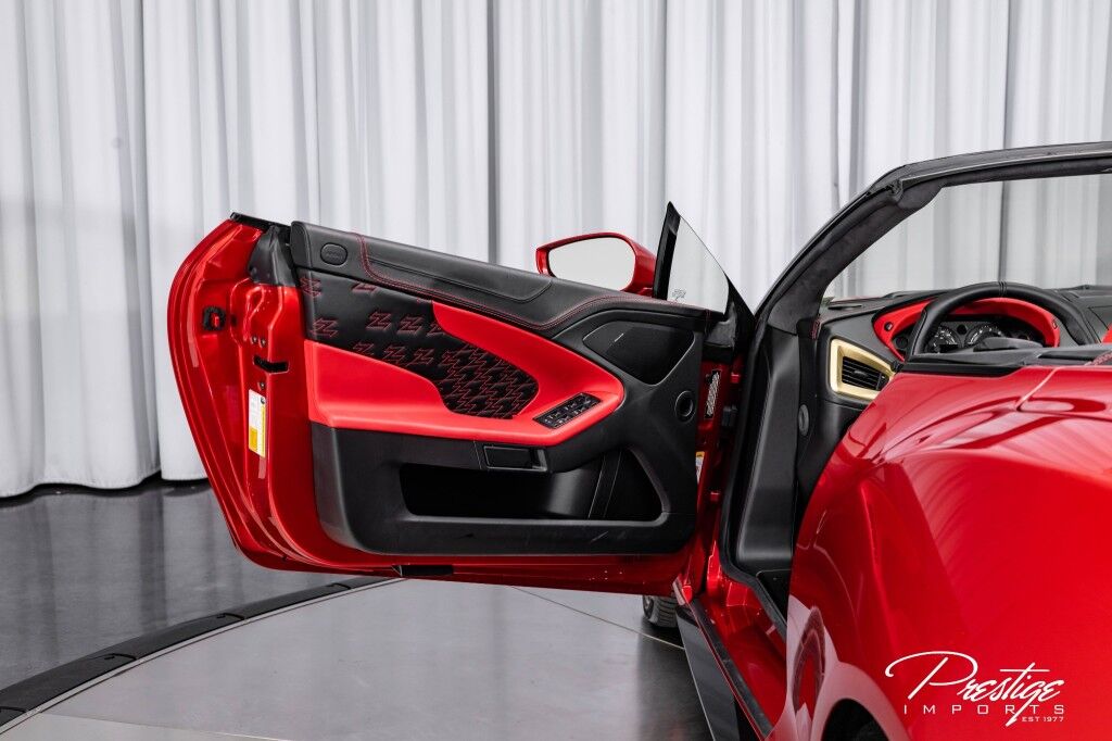 2018 Aston Martin Vanquish Zagato Volante, 25/28