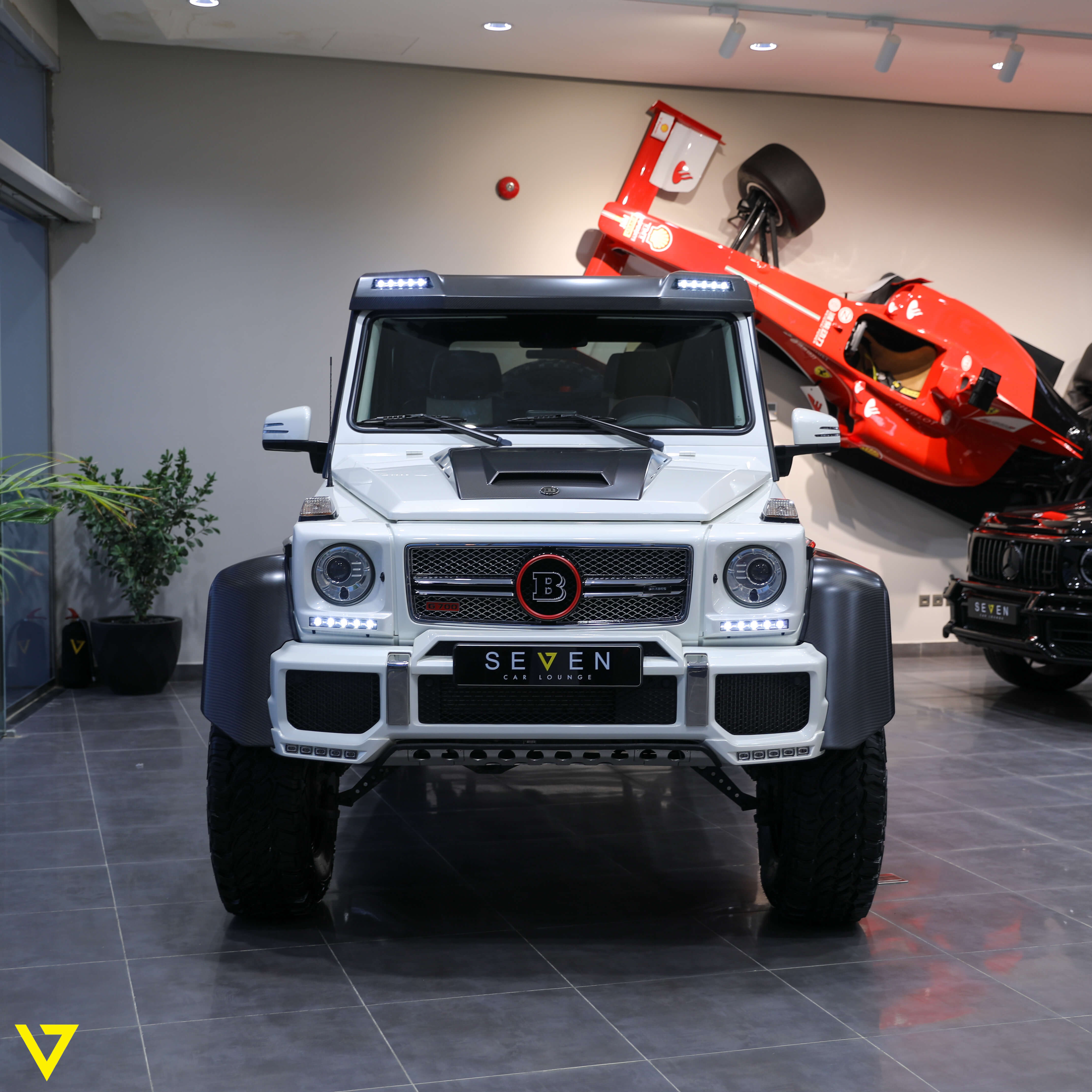 BRABUS G 700 6x6, 5/14