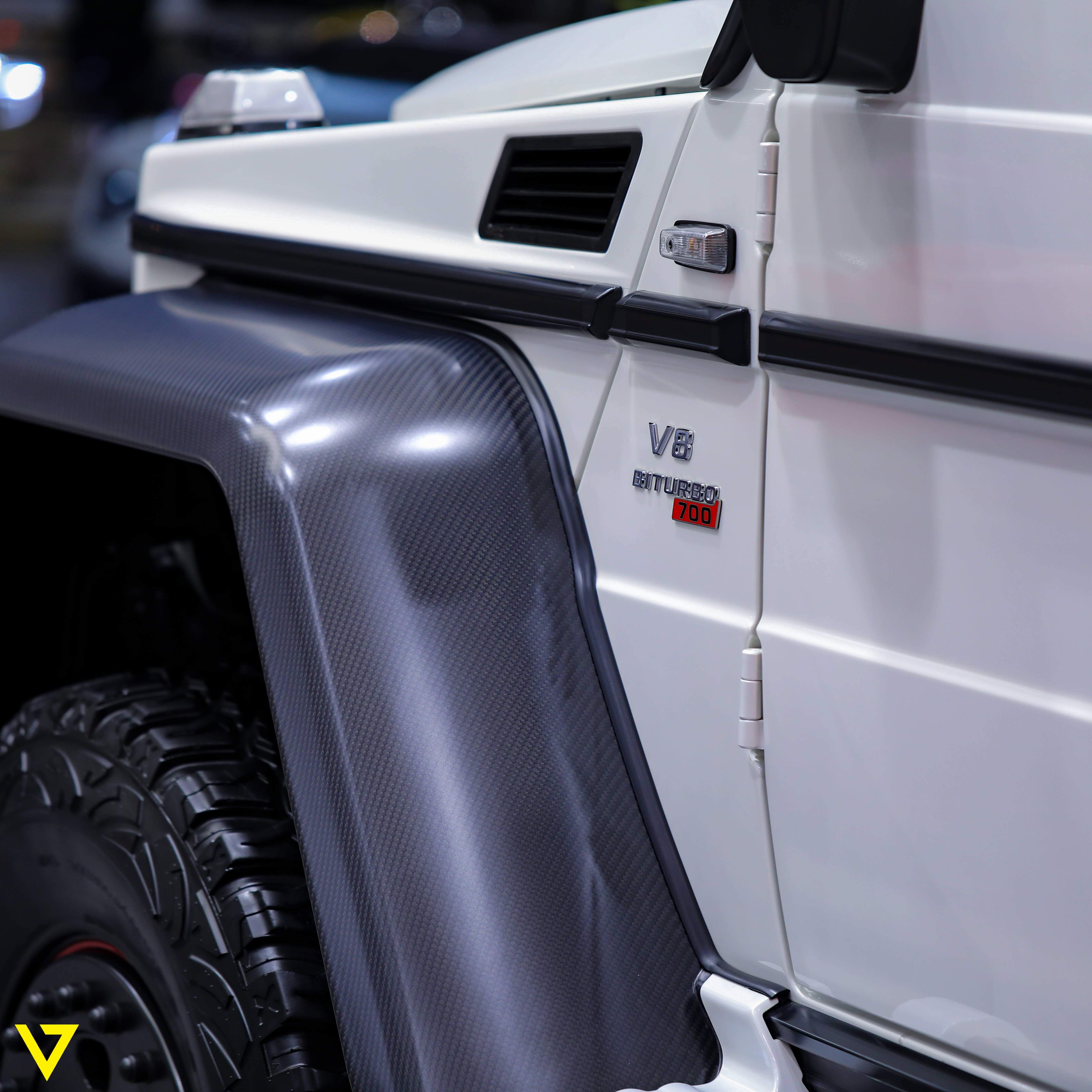 BRABUS G 700 6x6, 6/14