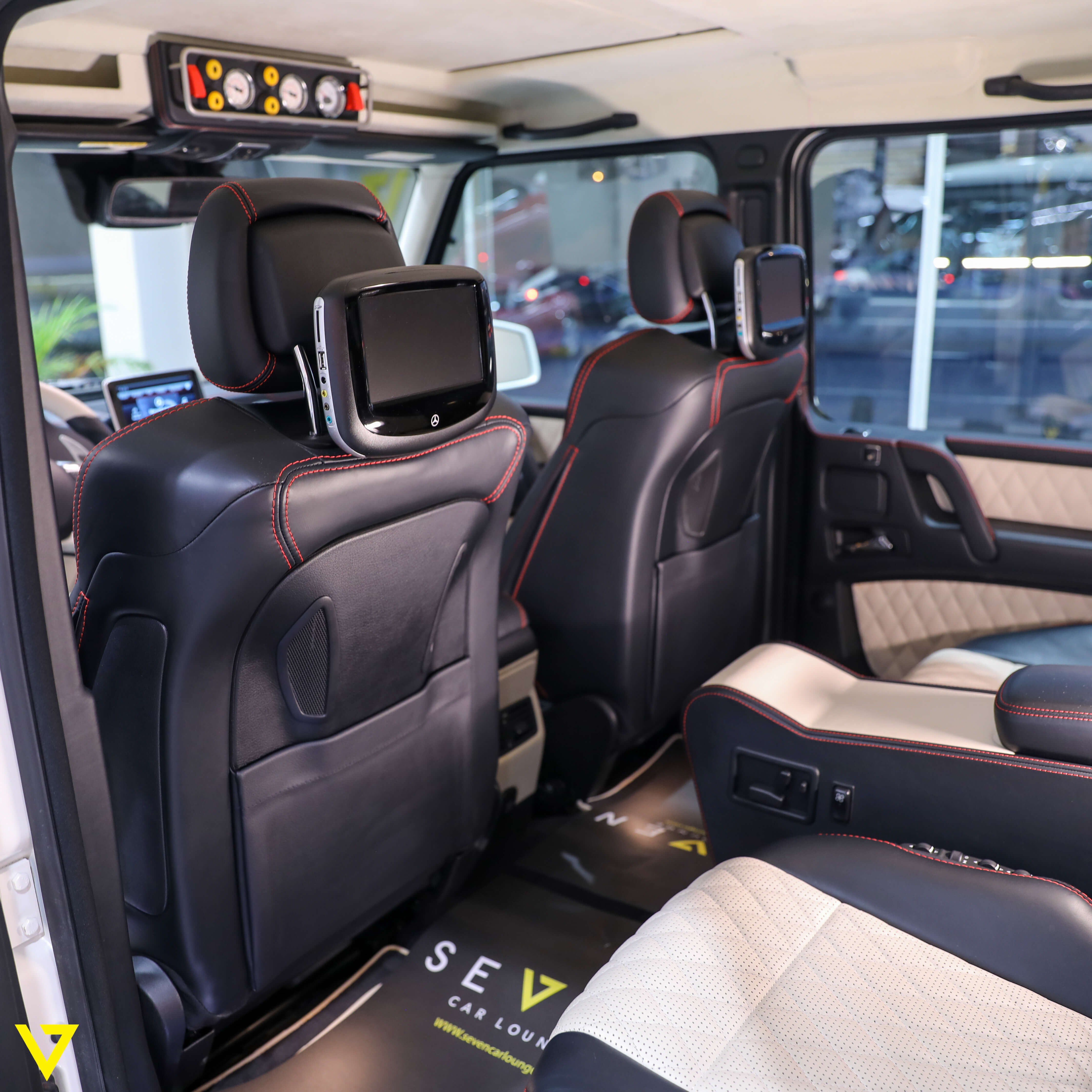BRABUS G 700 6x6, 12/14