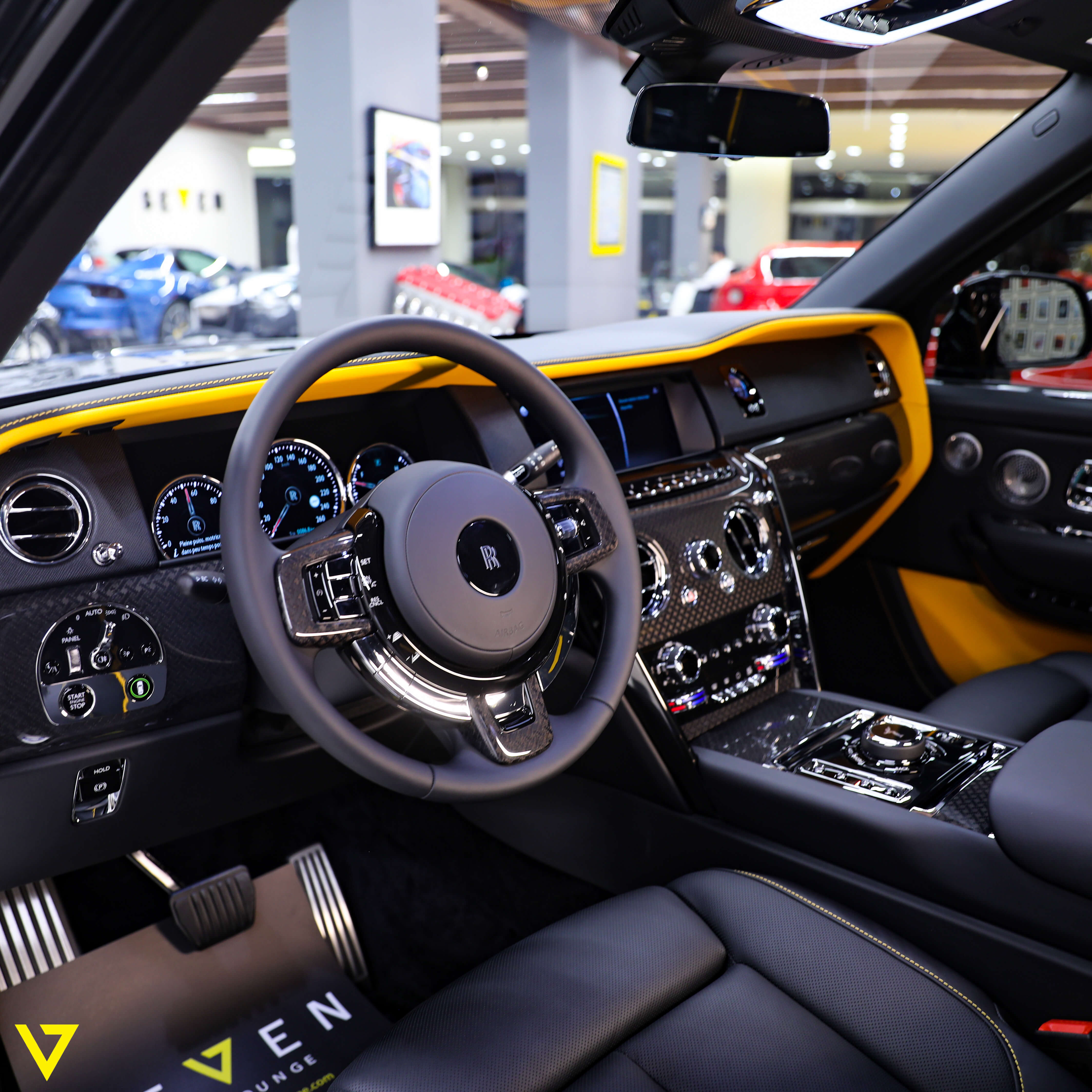 Rolls-Royce Cullinan, 14/14