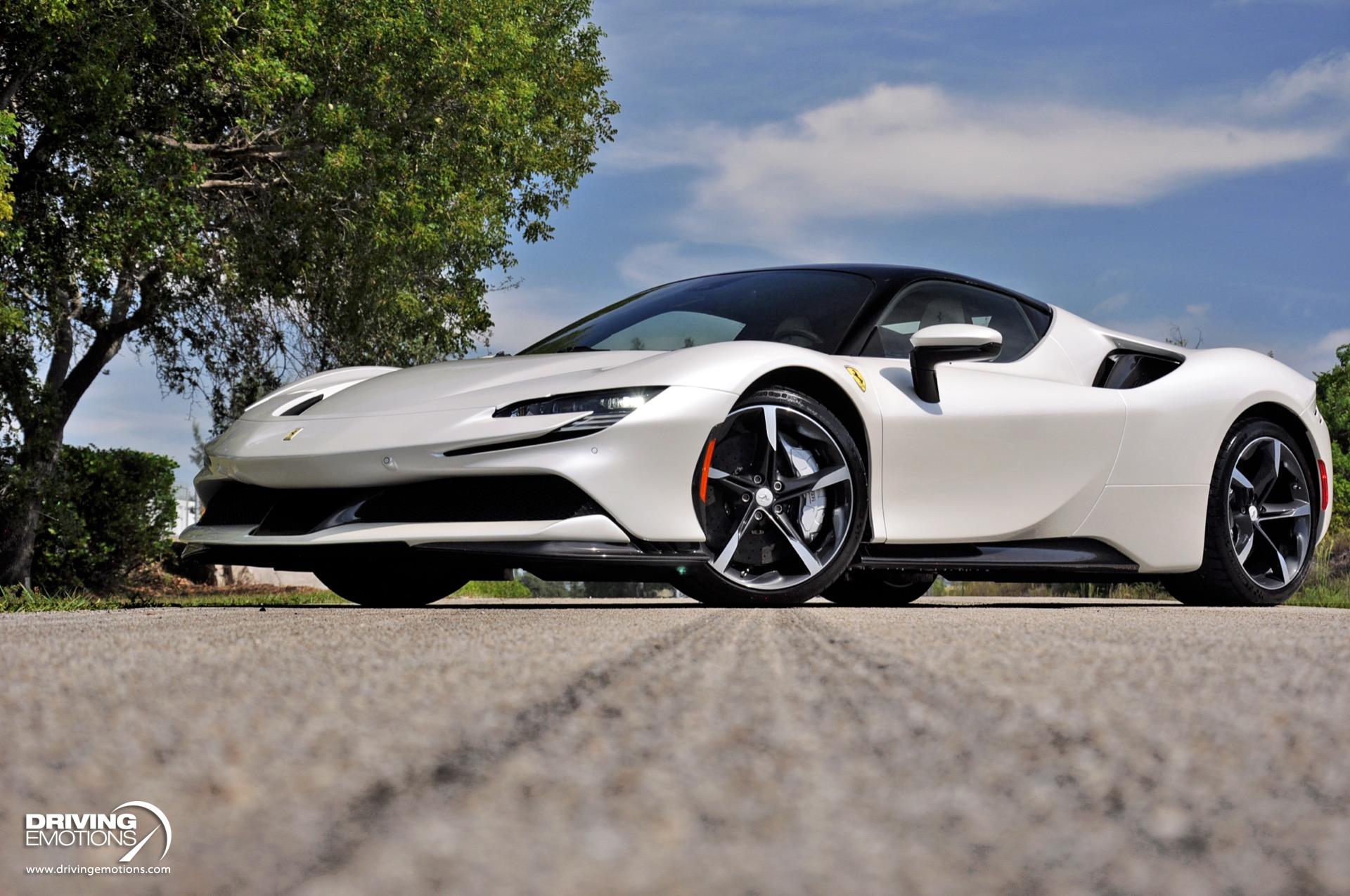 2022 Ferrari SF90 Stradale Assetto Fiorano, 2/20