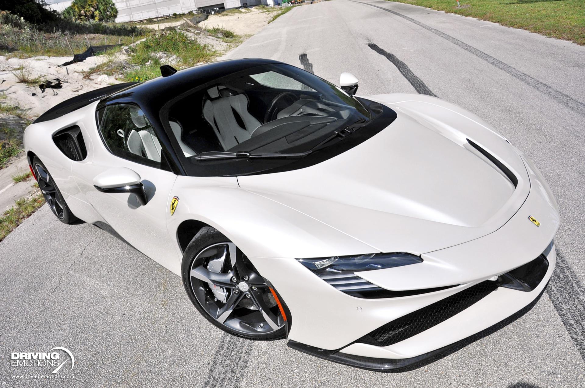 2022 Ferrari SF90 Stradale Assetto Fiorano, 7/20