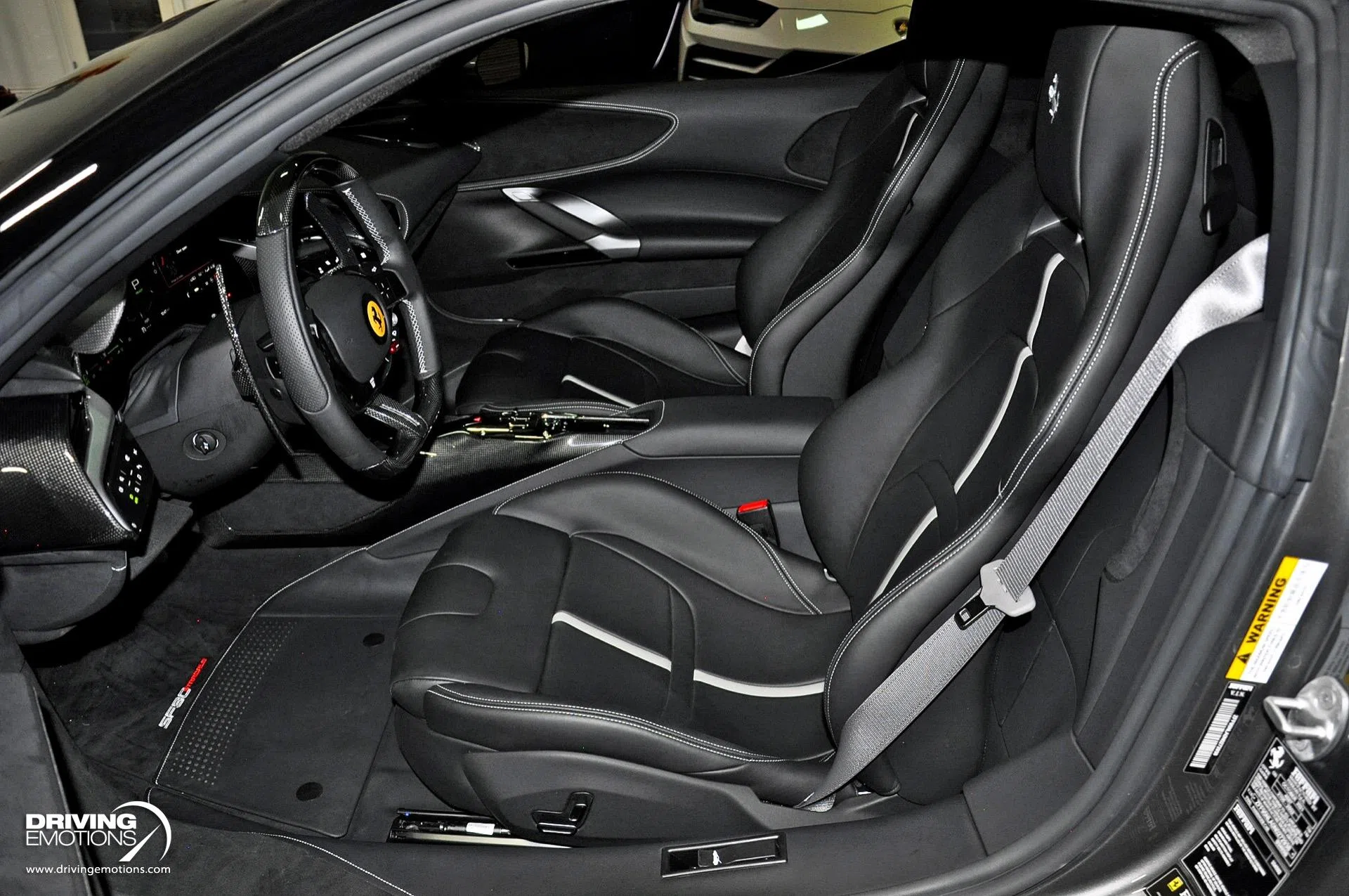 2022 Ferrari SF90 Stradale interior, seats, Nero, Leather