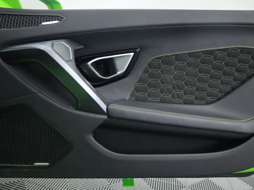 2021 Lamborghini Huracán EVO RWD, 19/20