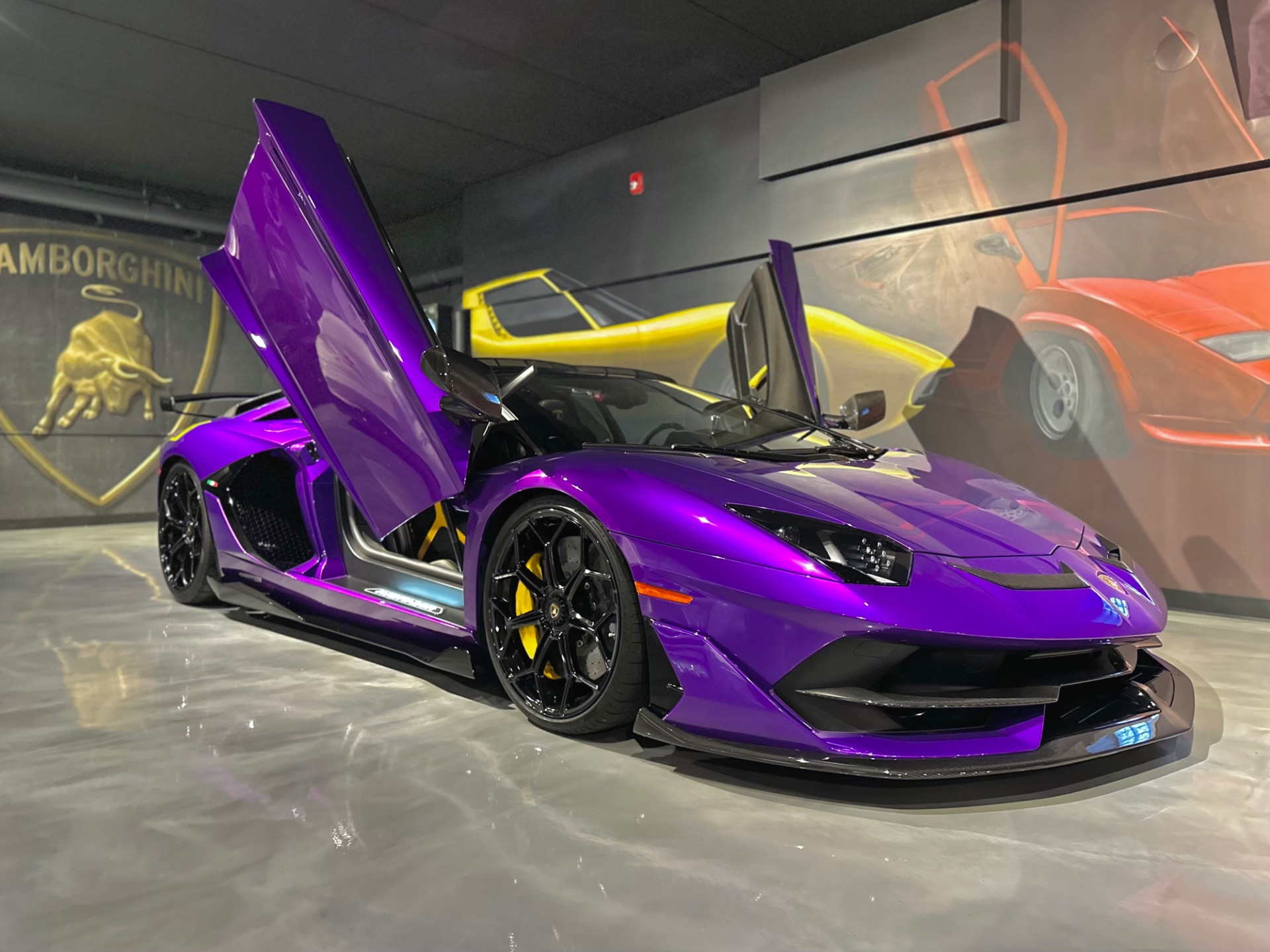 2021 Lamborghini Aventador SVJ Roadster, 2/20