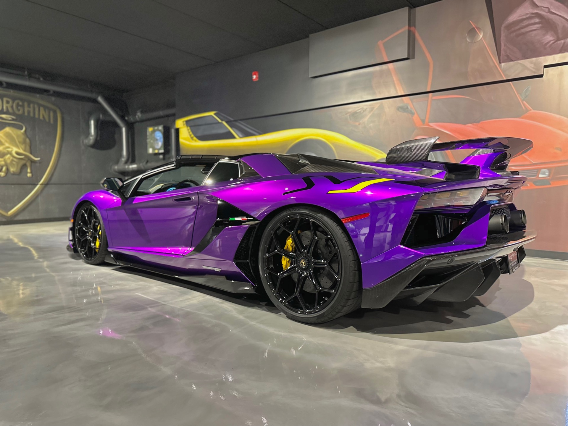 2021 Lamborghini Aventador SVJ Roadster, 6/20