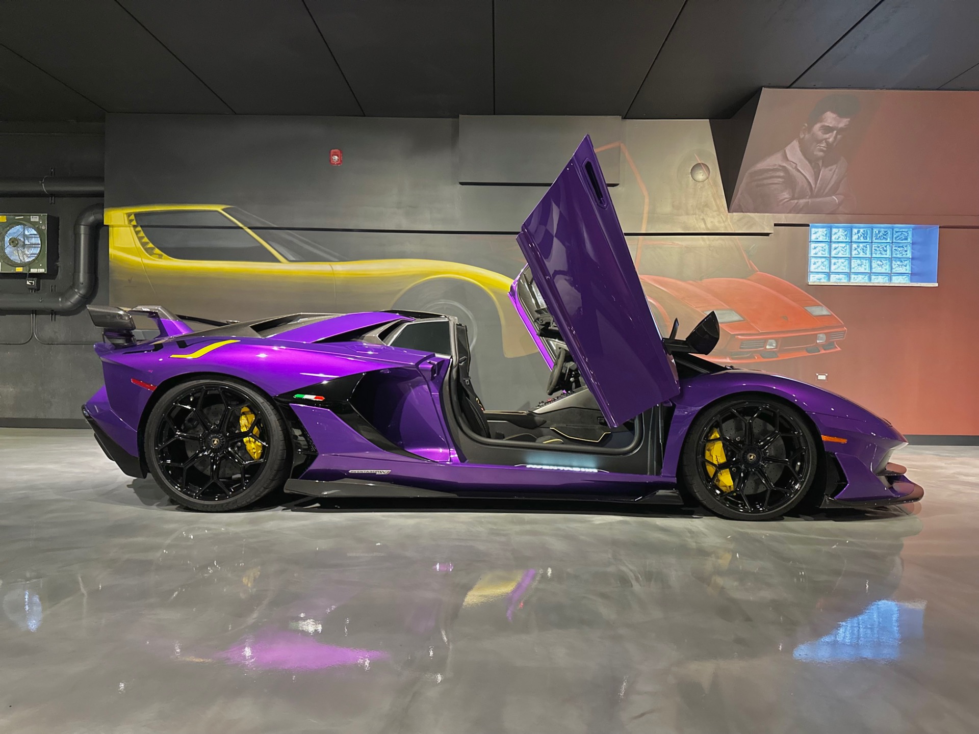 2021 Lamborghini Aventador SVJ Roadster, 9/20