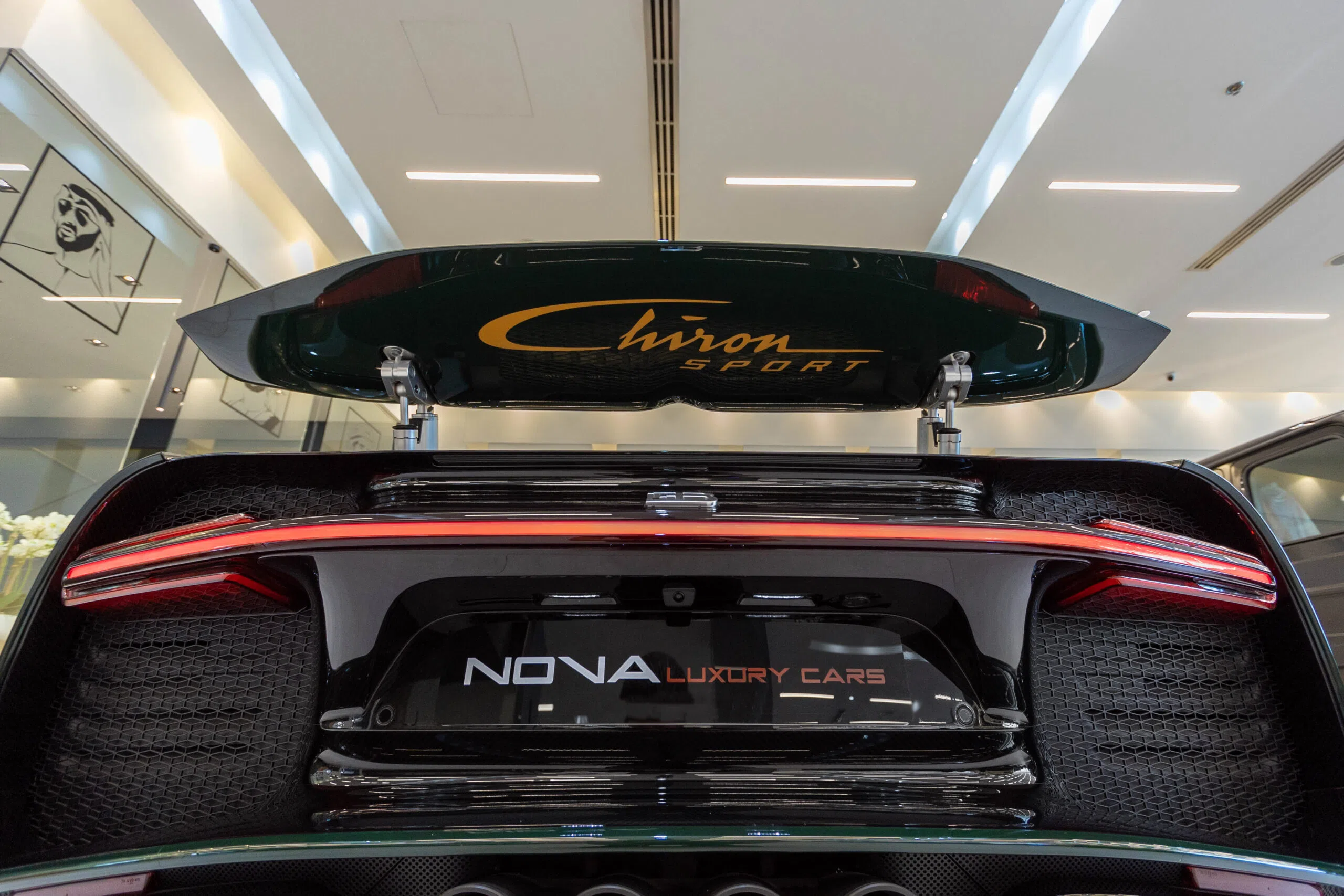2019 Bugatti Sport Chiron 110 Anniversary for sale, exterior, Green