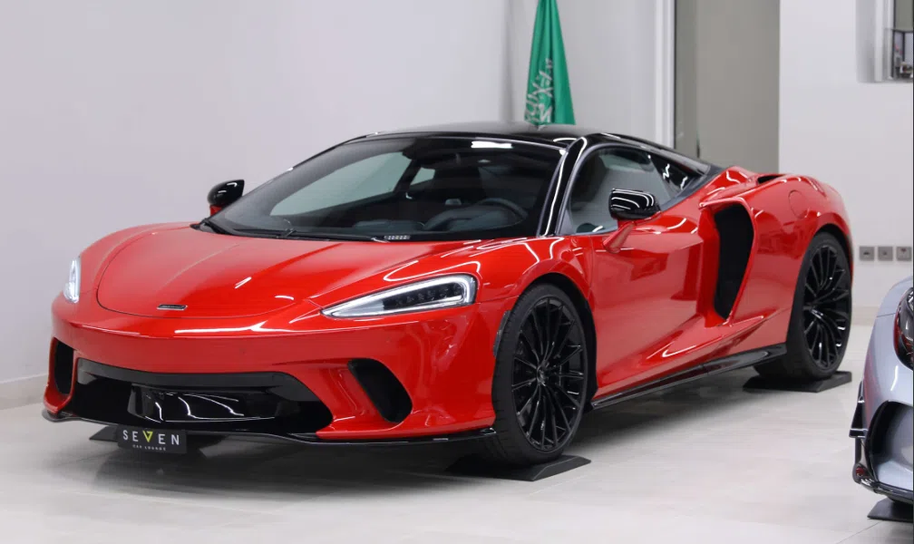 McLaren GT