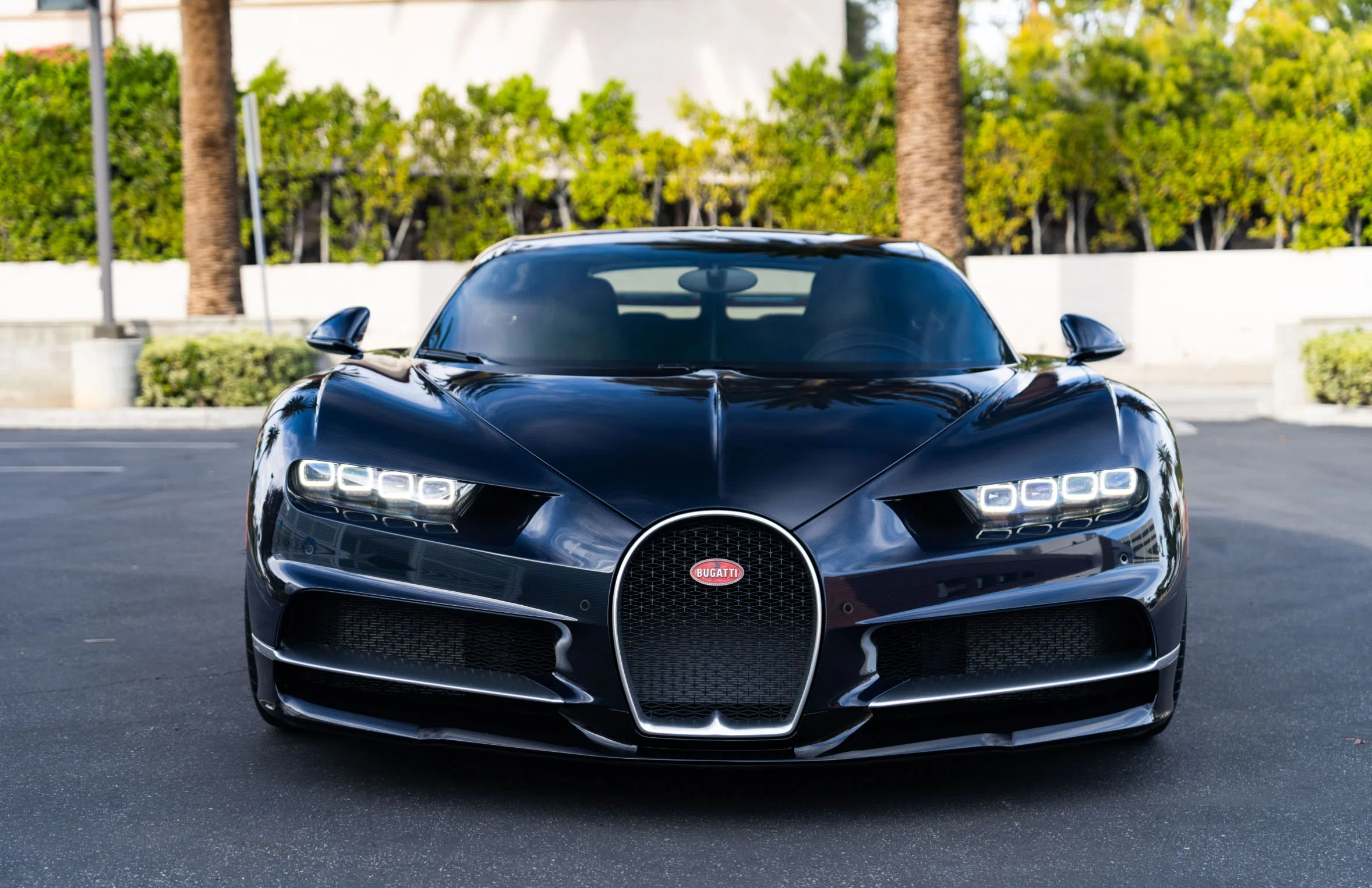 2018 Bugatti Chiron, exterior, Black and Blue Carbon
