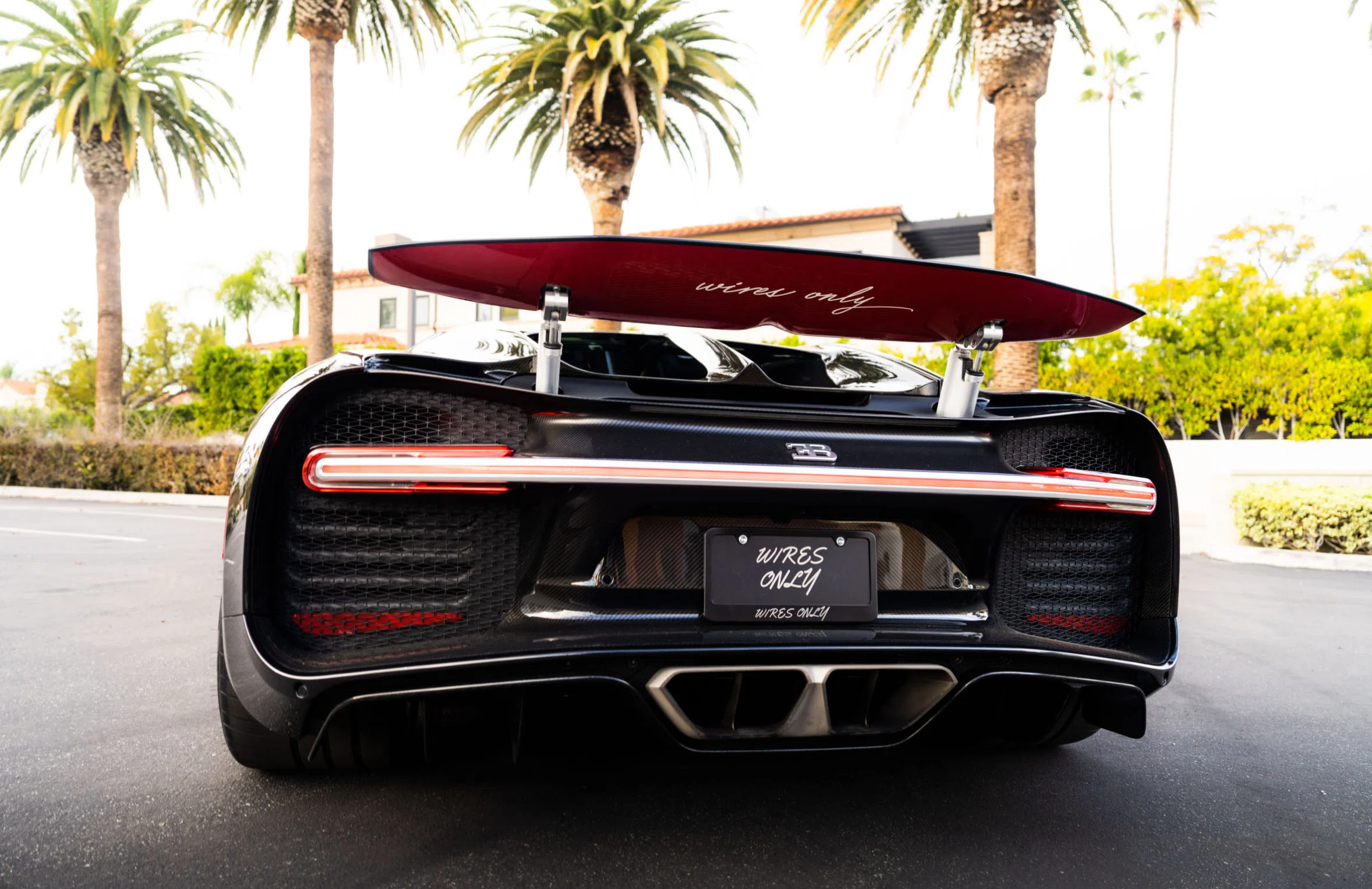 2018 Bugatti Chiron, exterior, Black and Blue Carbon