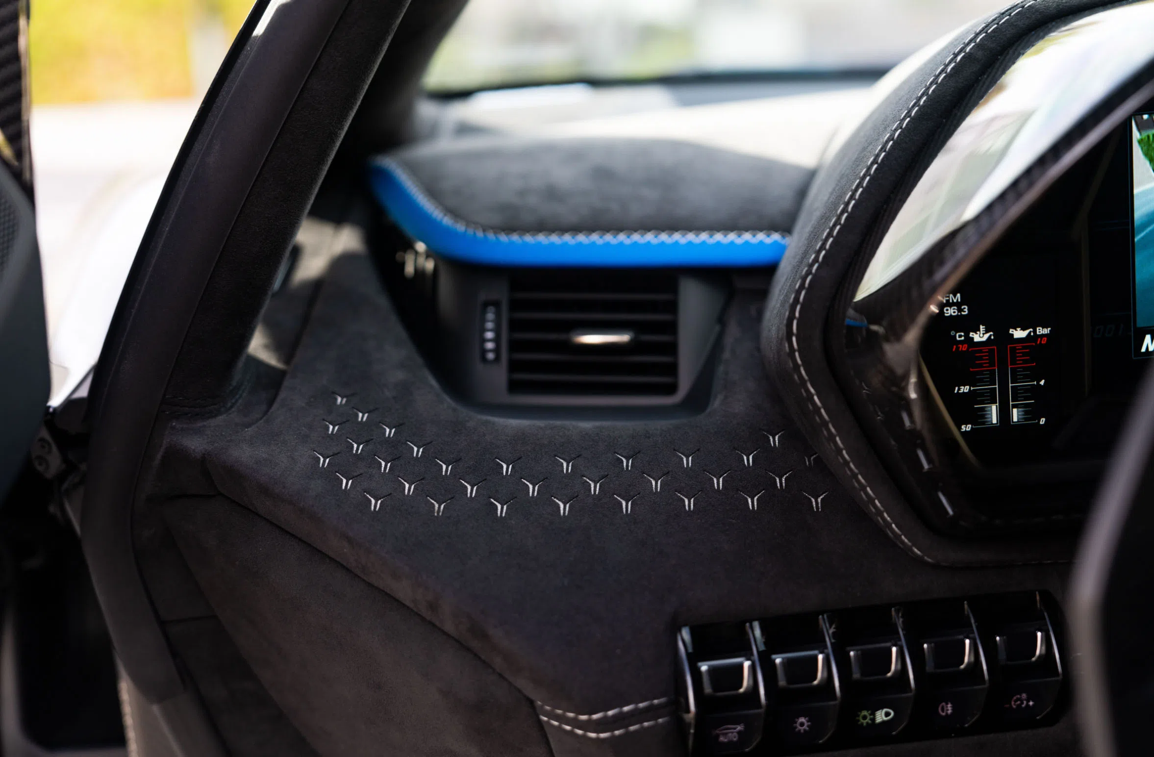 2022 Lamborghini Aventador LP 780-4 Ultimae Roadster, detail