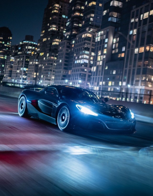 2022 Rimac Nevera, 3/5
