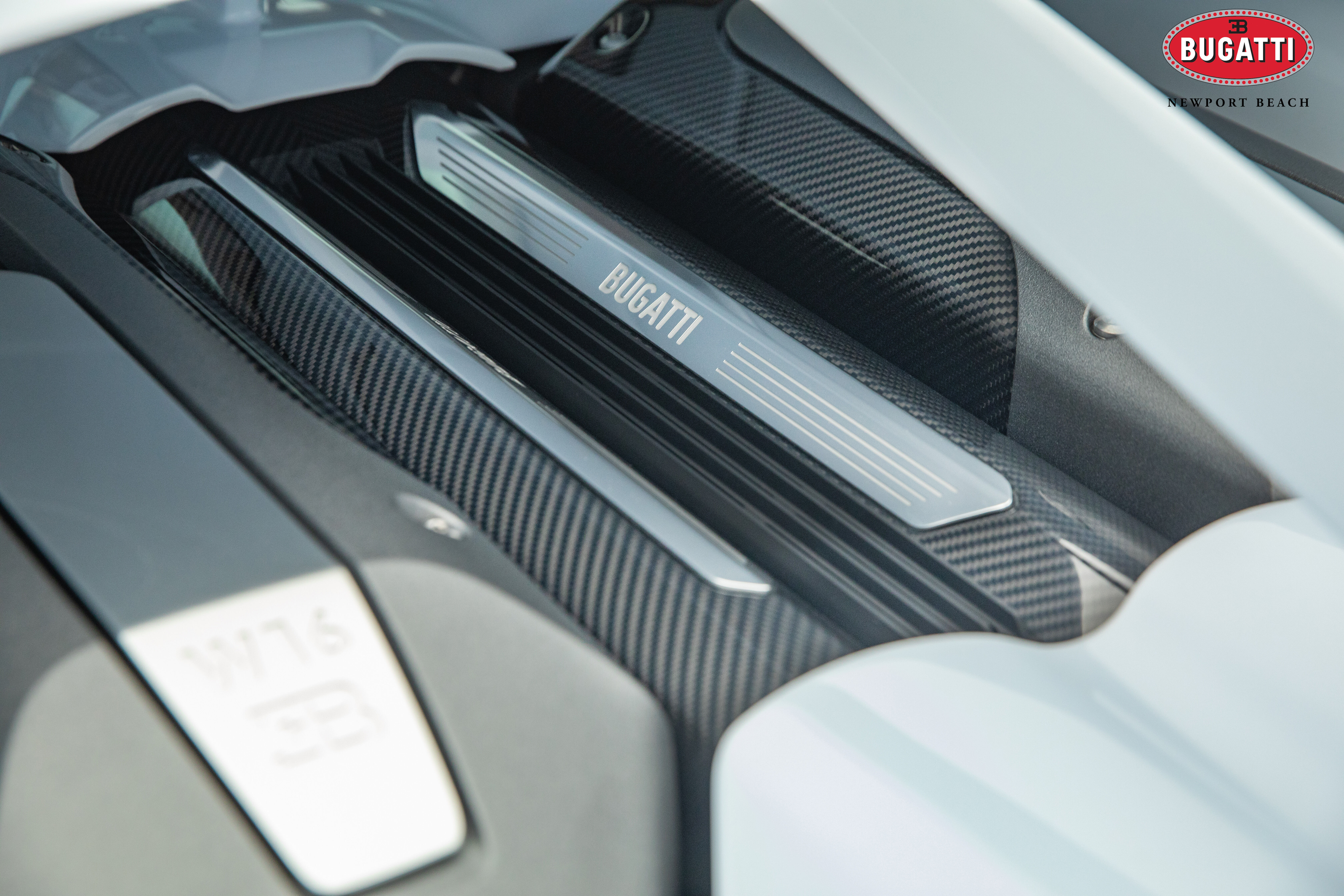 2019 Bugatti Chiron Sport, 8/17