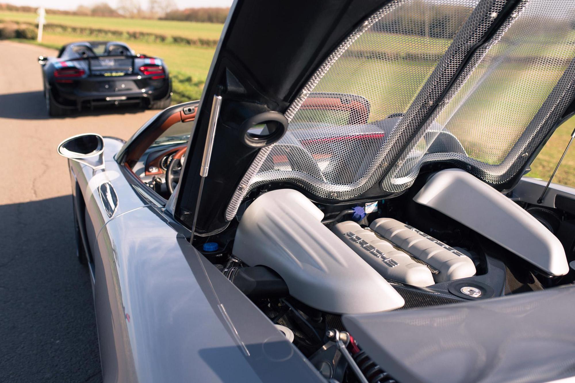2005 Porsche Carrera GT, 7/17