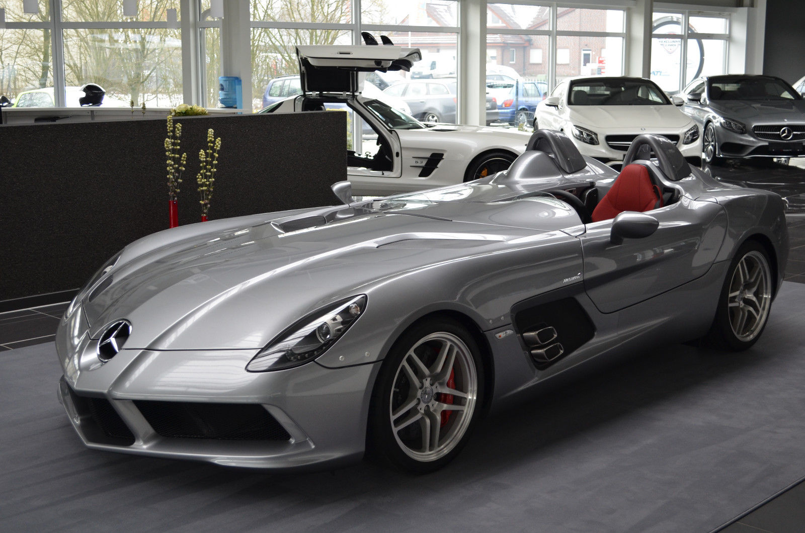 2010 Mercedes-Benz SLR McLaren Stirling Moss, 6/18