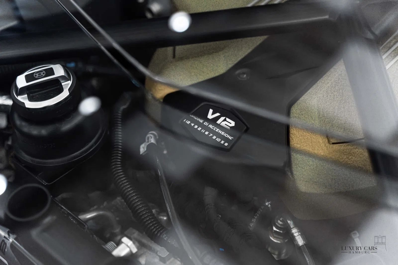 2022 Lamborghini Aventador Ultimae engine