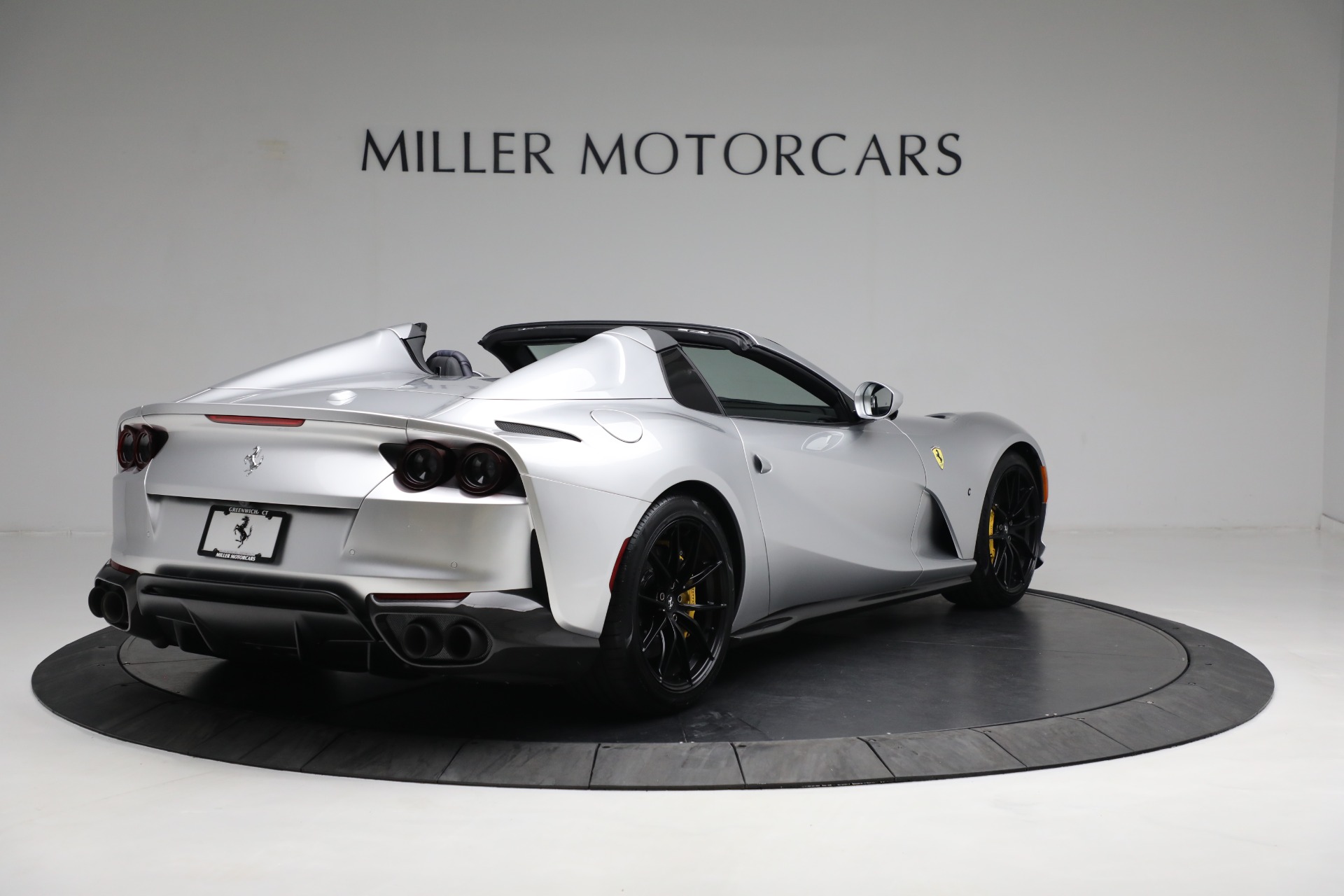 2022 Ferrari 812 GTS, 7/20