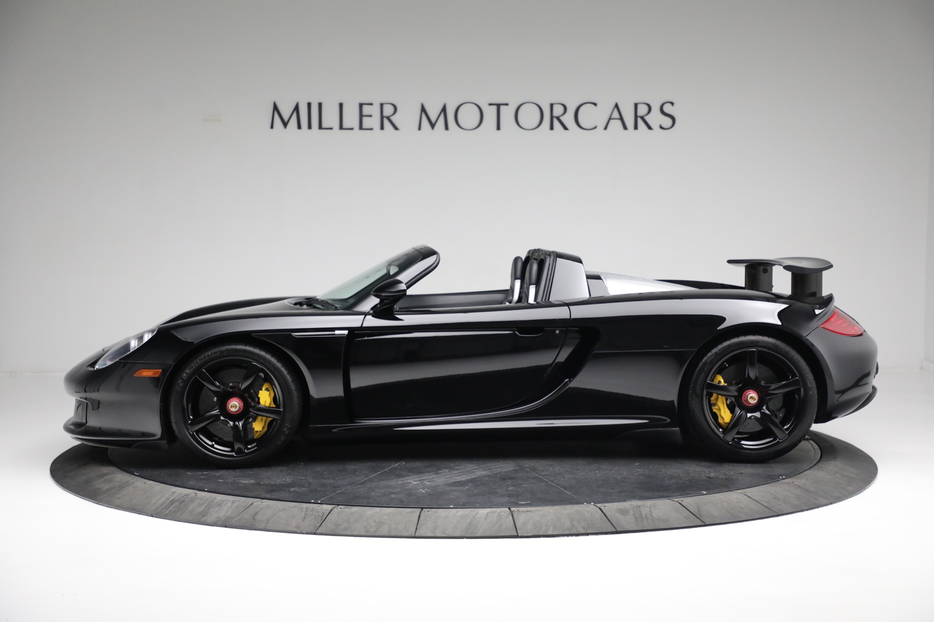2005 Porsche Carrera GT, 3/20