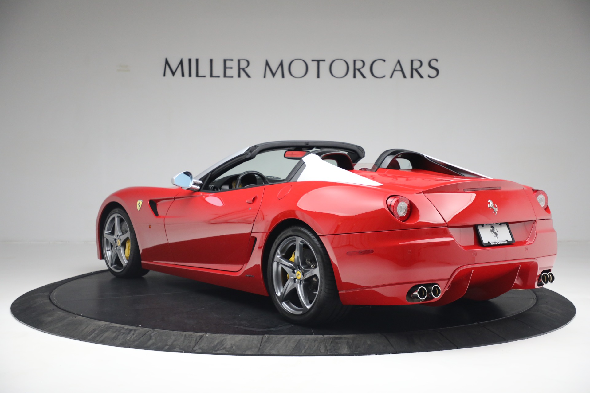 2011 Ferrari 599 SA Aperta, 4/17