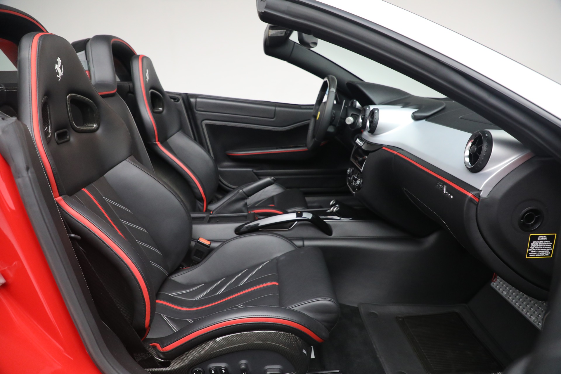 2011 Ferrari 599 SA Aperta, 16/17