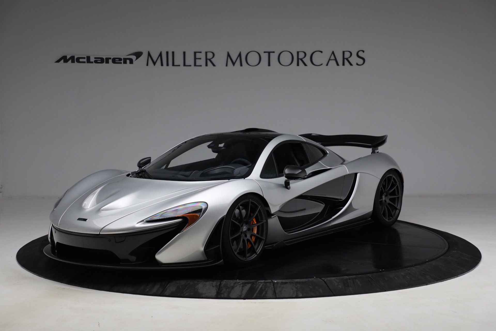 2015 McLaren P1, 2/20